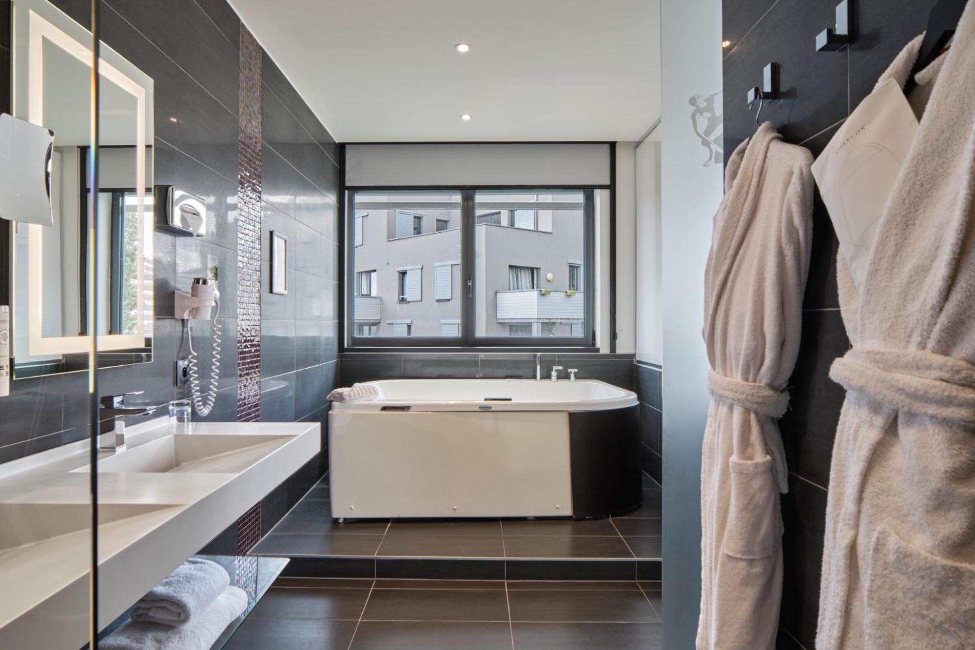 Balneotherapy Suite