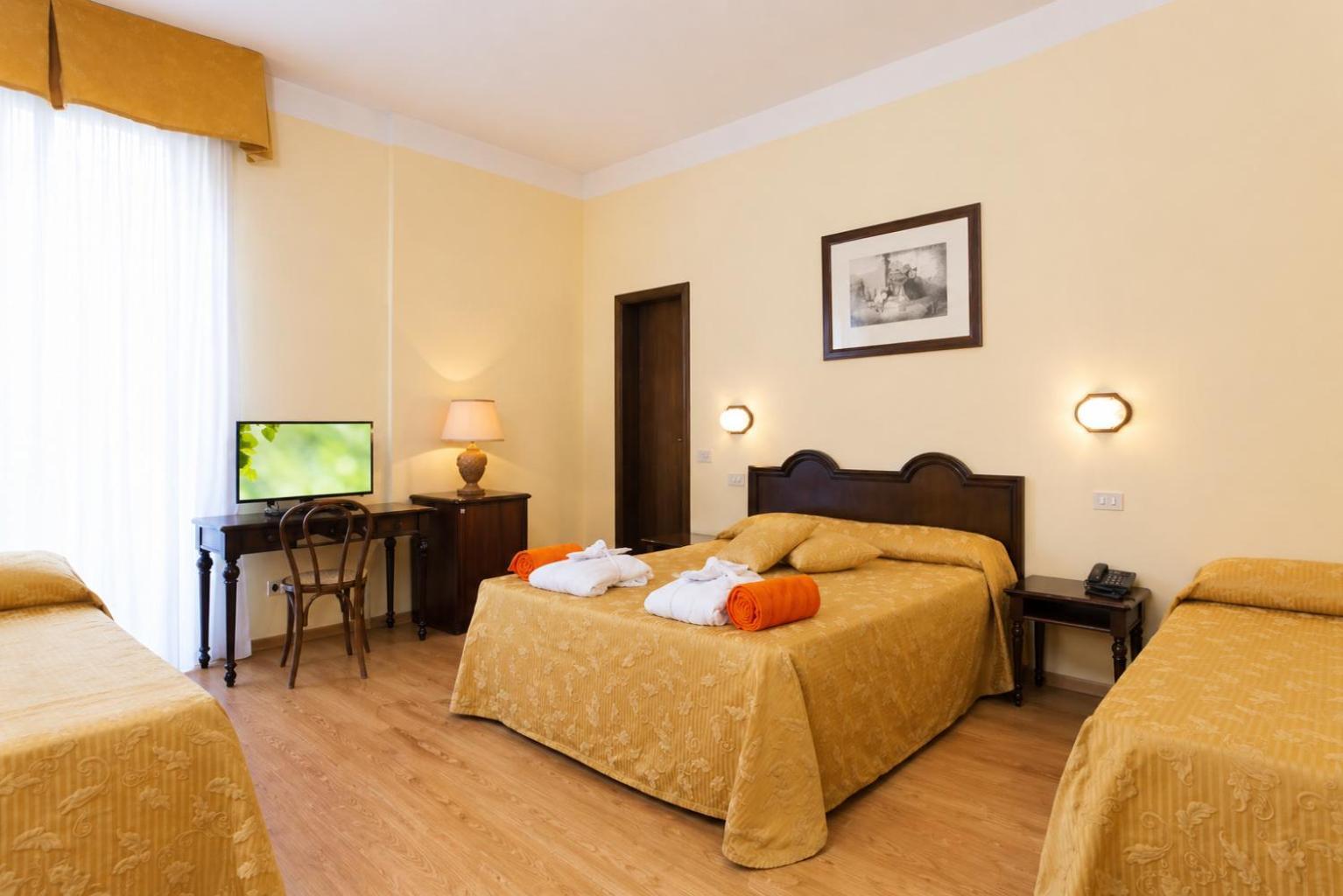 Triple Room Balcony