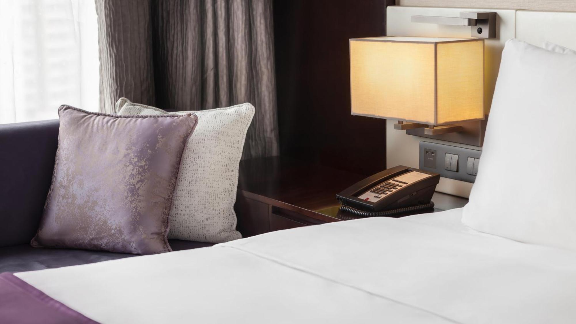 Deluxe King Room Harbour View