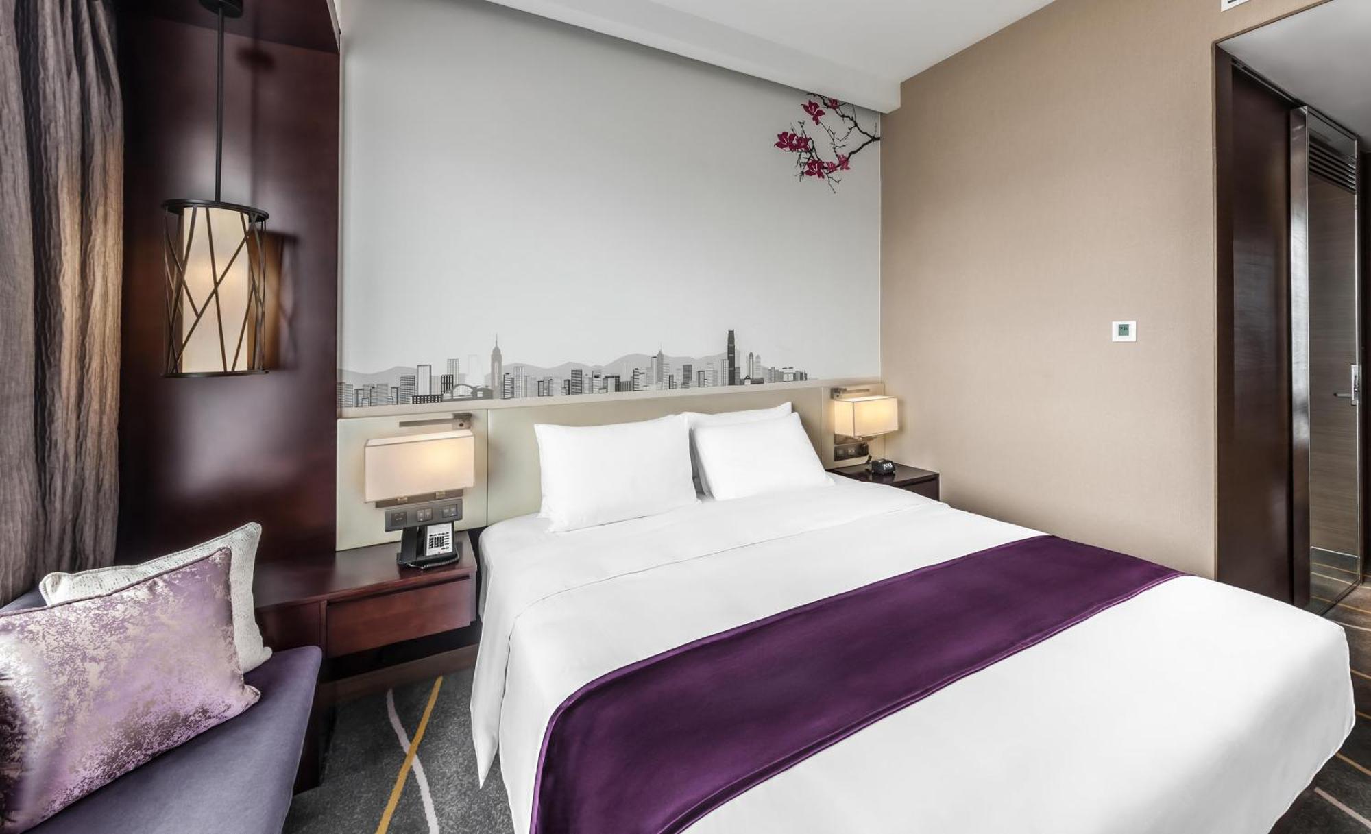 Deluxe King Room Harbour View