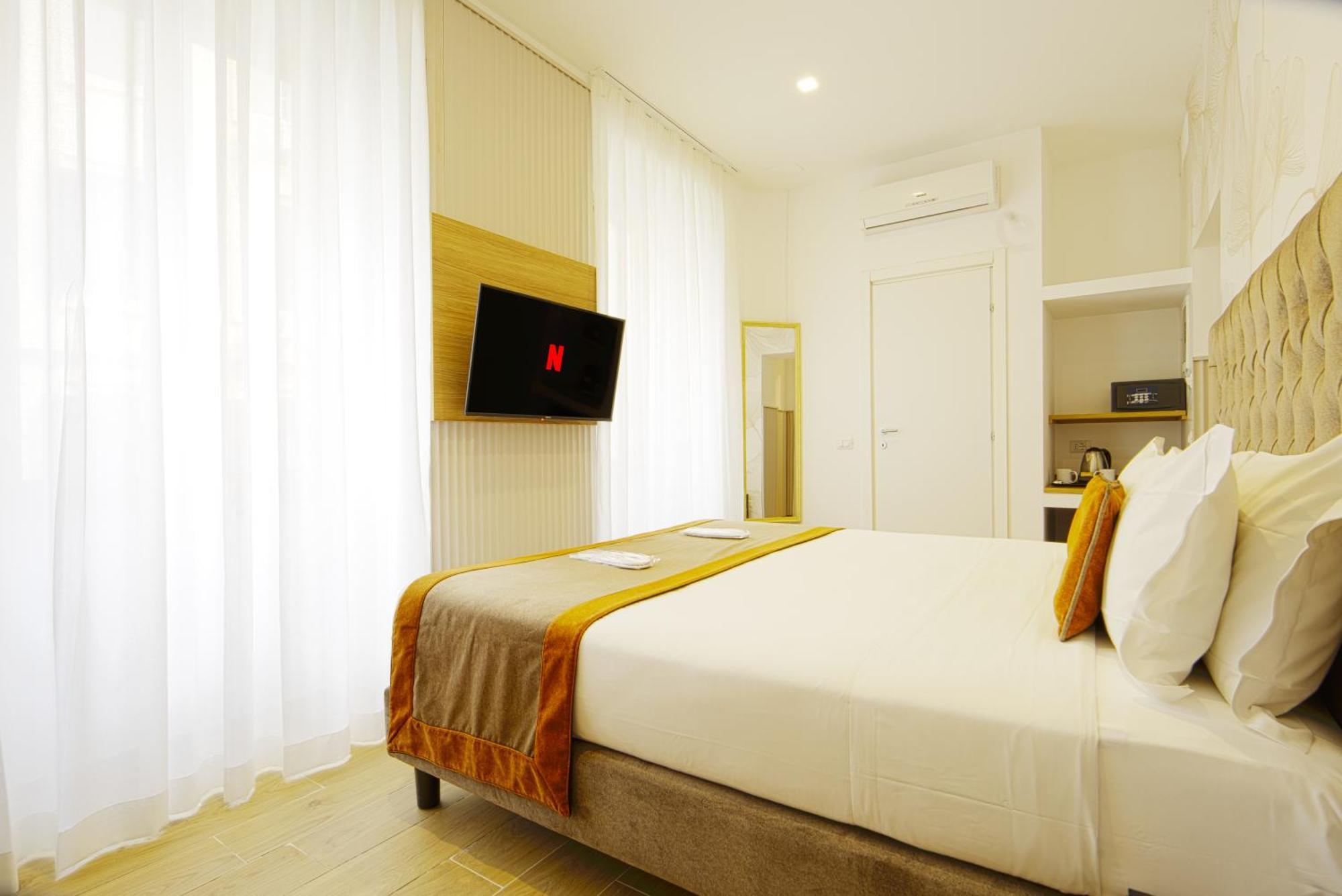 Deluxe Double or Twin Room Garden View