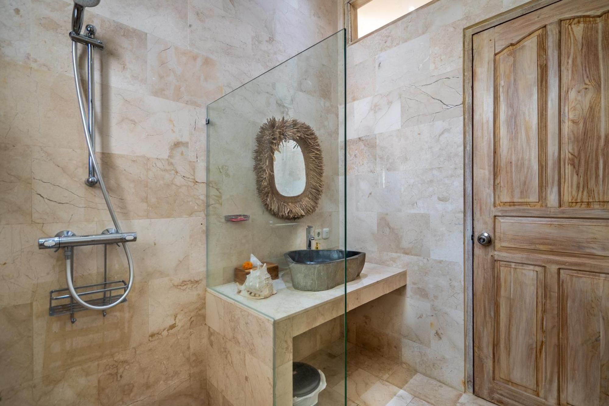 Suite Apartment