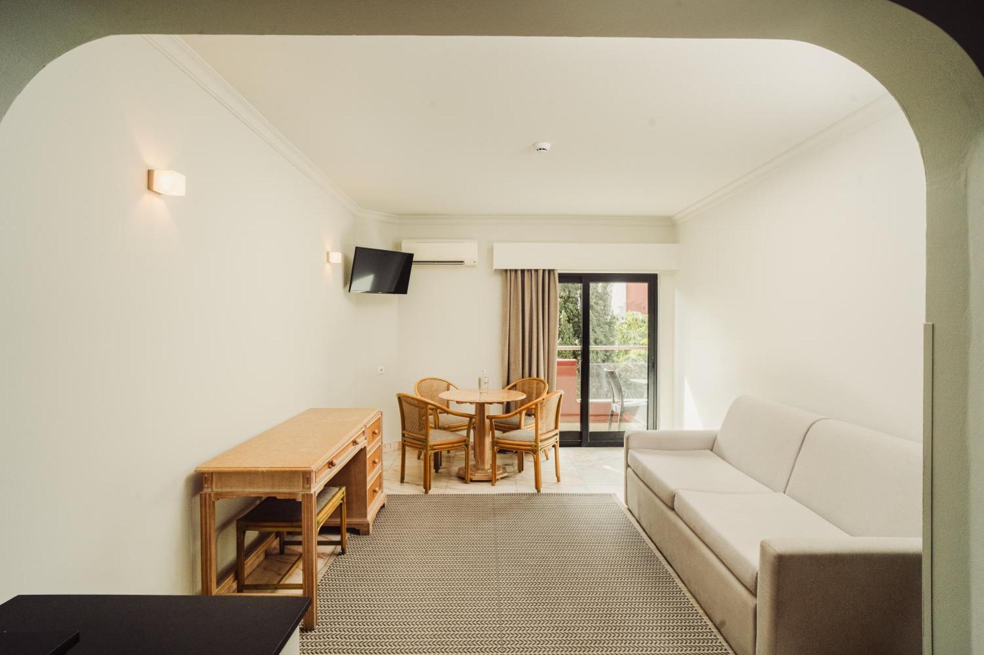 Sunset Apartment