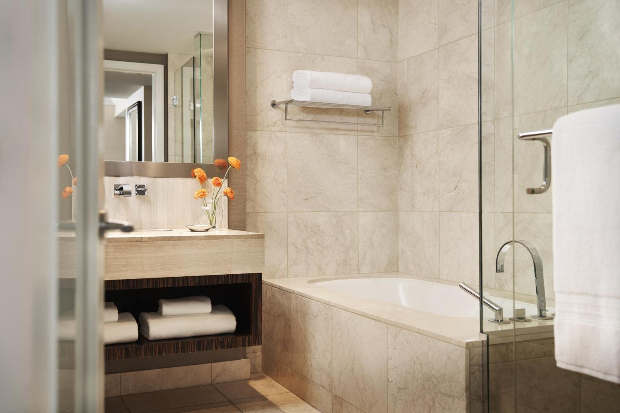Boutique King Room