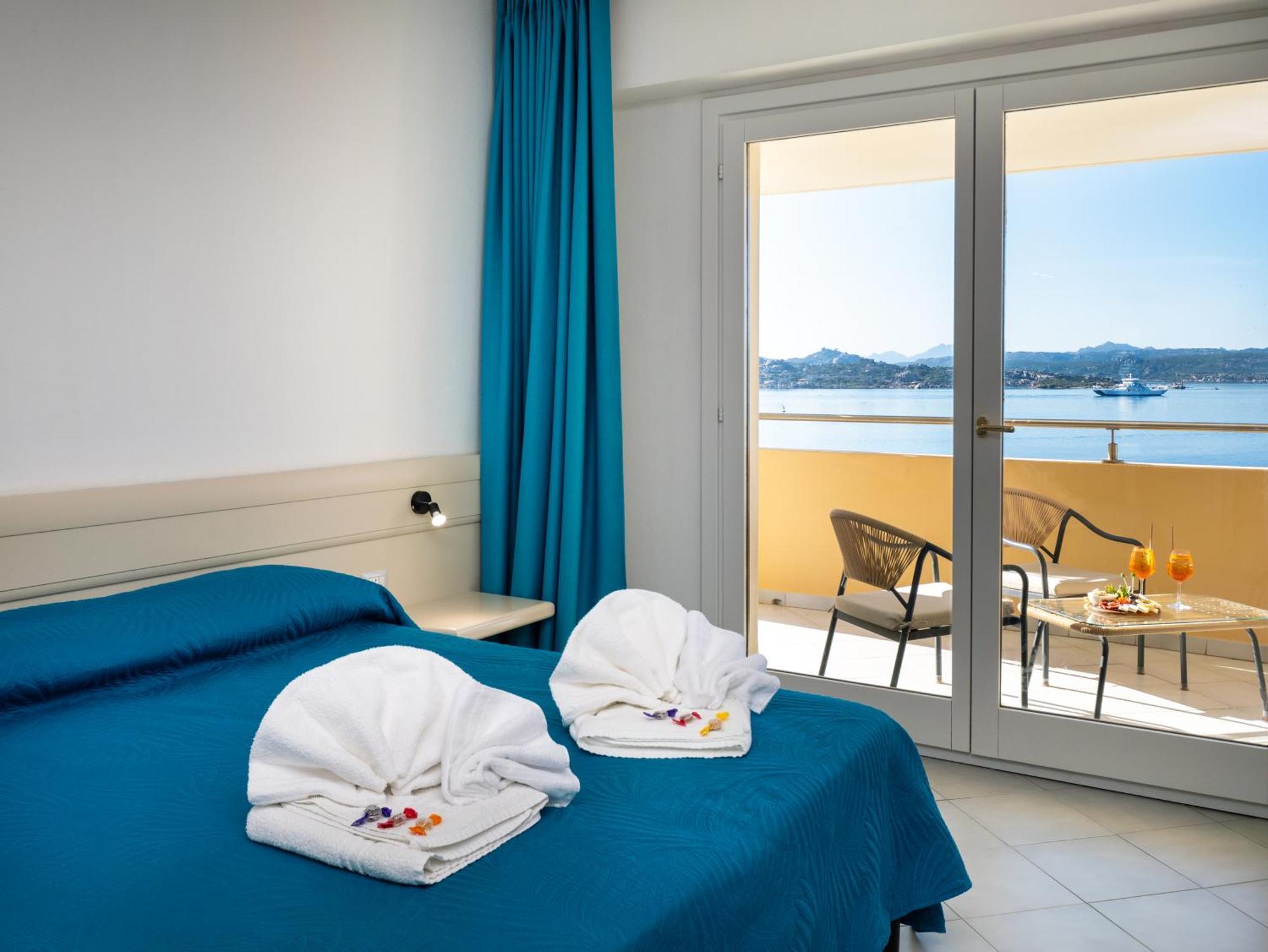 Camera Familiare con Vista Mare