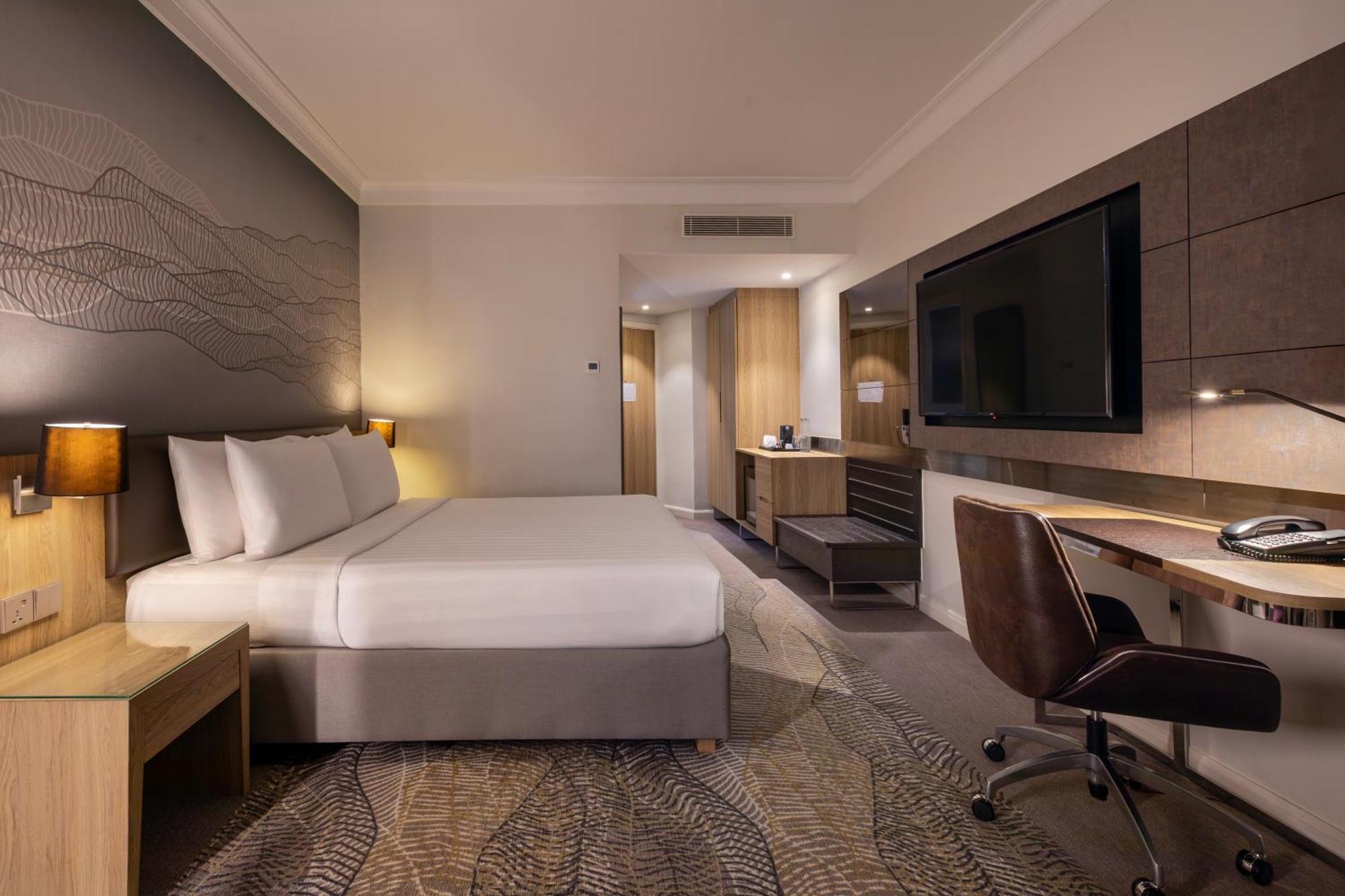 Premier King Room