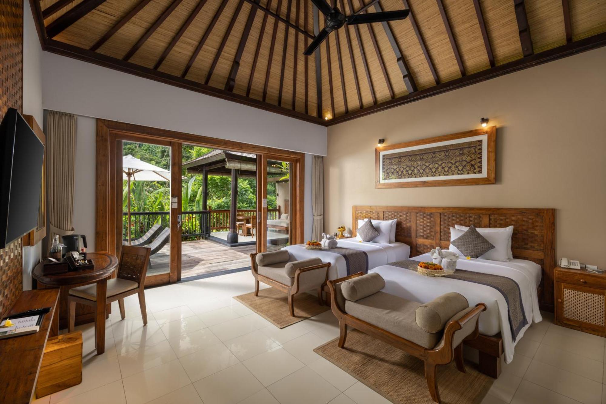 Two-Bedroom Villa Private Pool Valley View