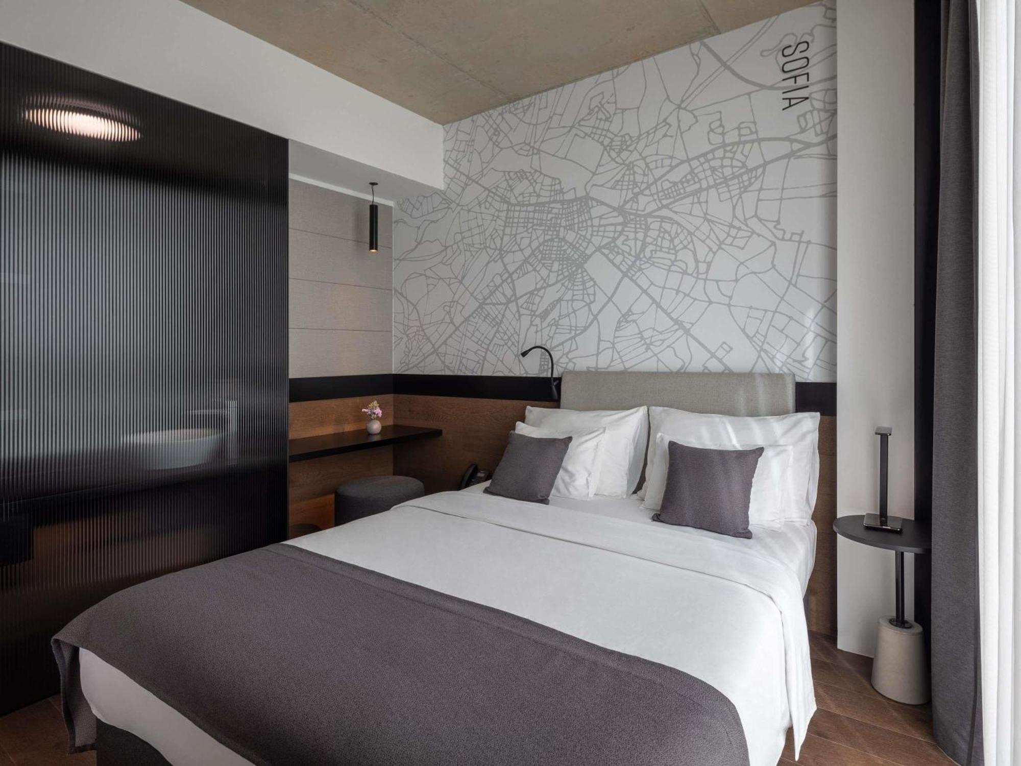 Superior Queen Room