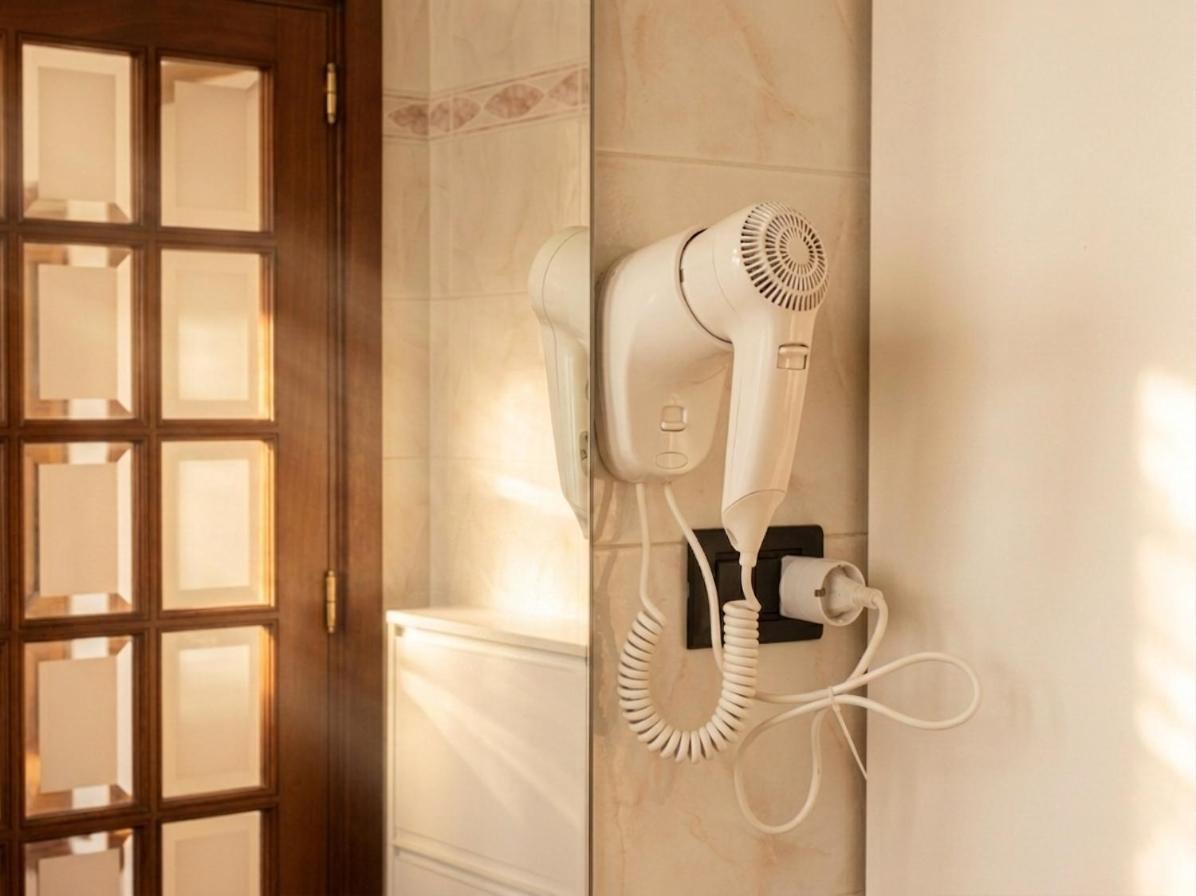 Camera Matrimoniale con Bagno Privato Esterno