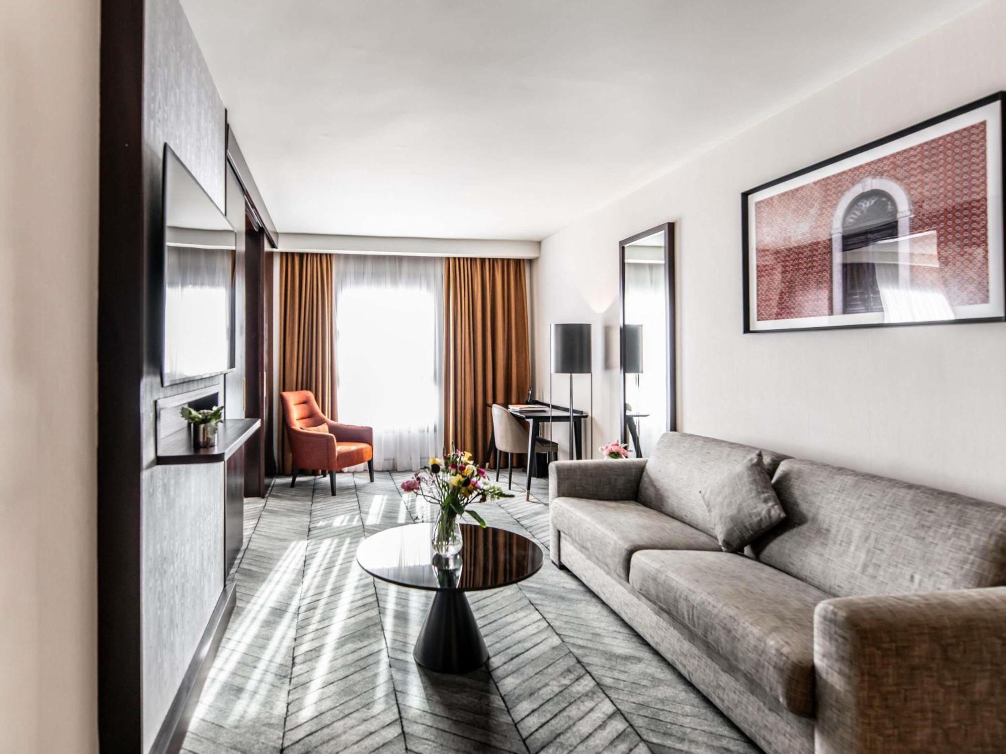 Prestige King Suite High Floor
