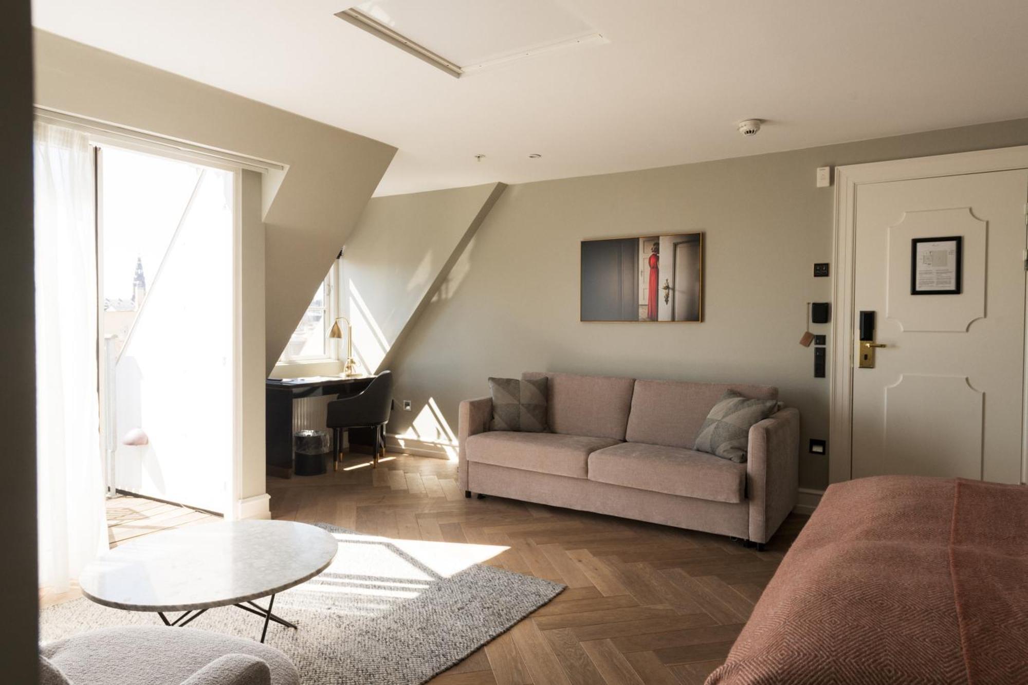 Penthouse Suite