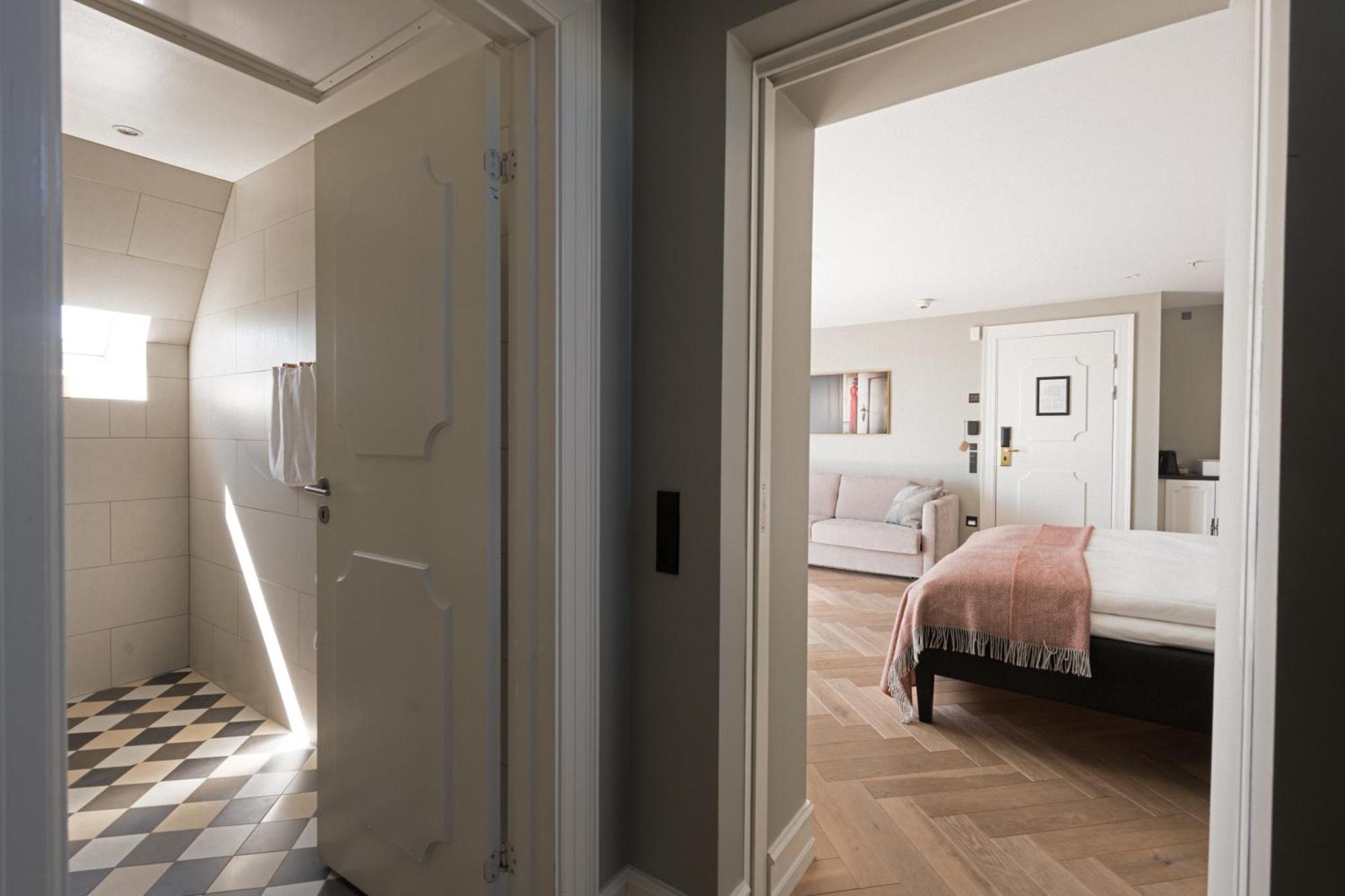 Penthouse Suite