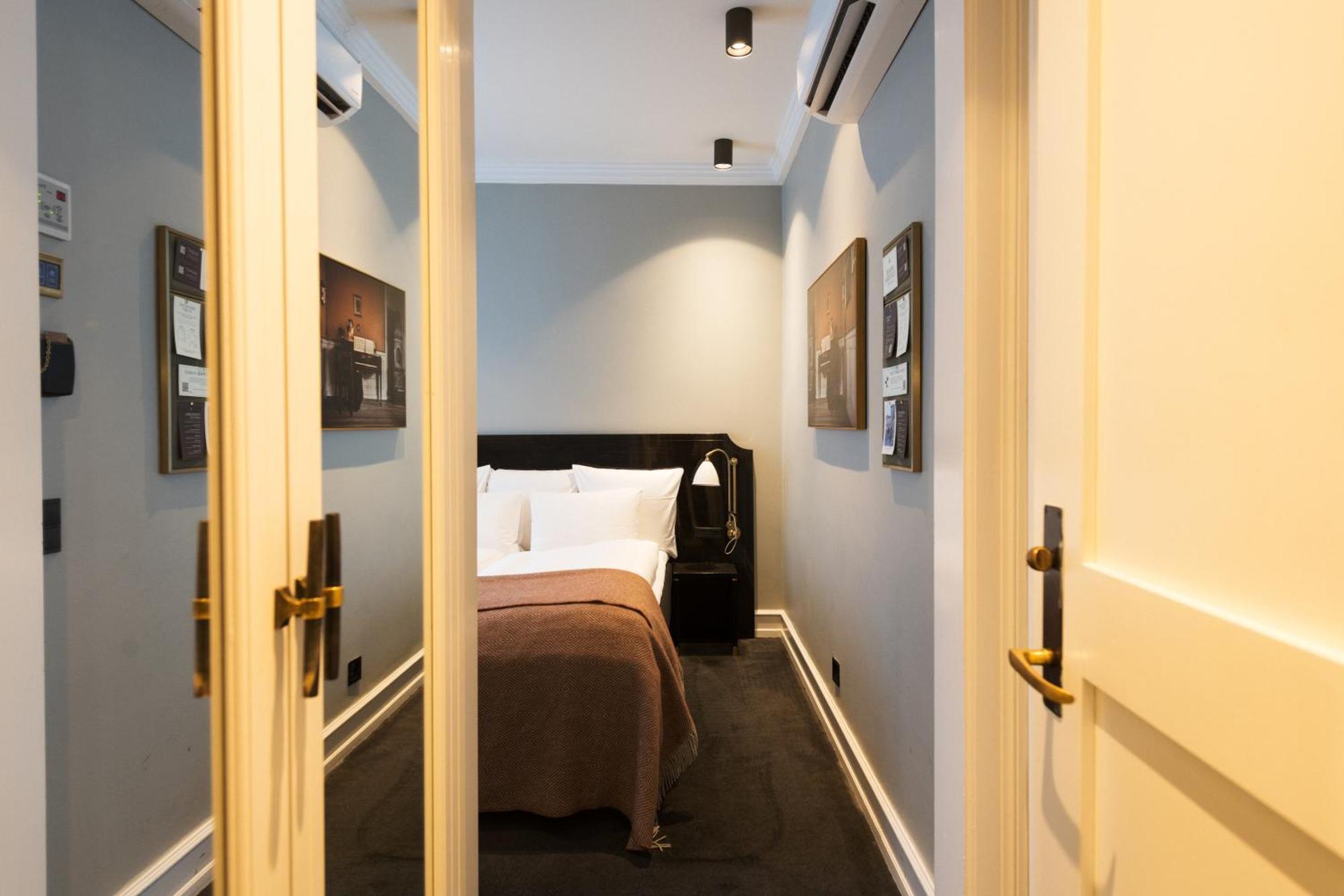 Small Double Room