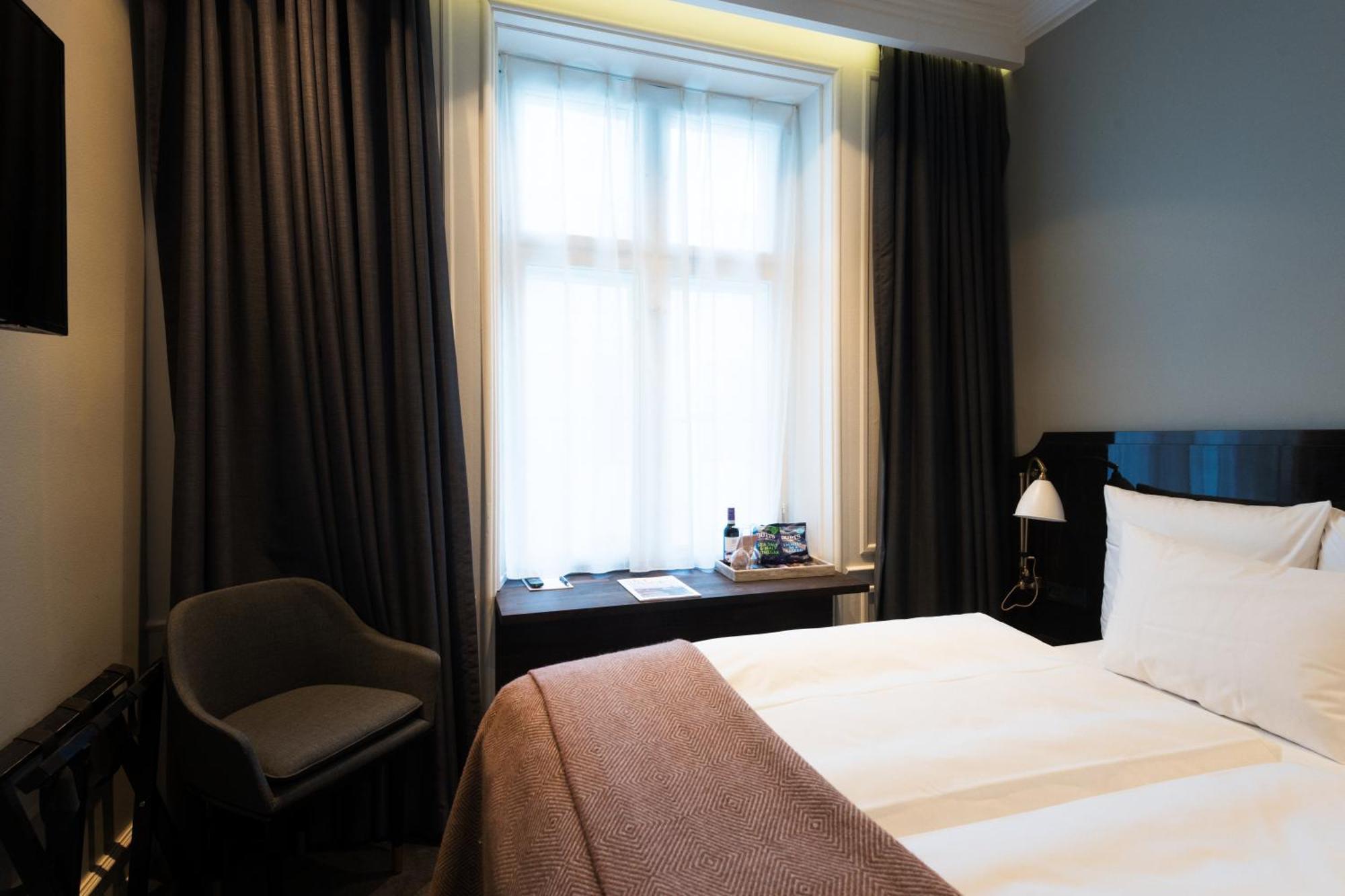 Small Double Room