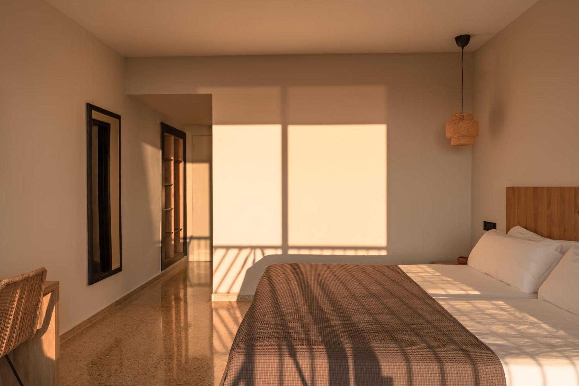 Double Room Partial Sea View or Swimming Pool View