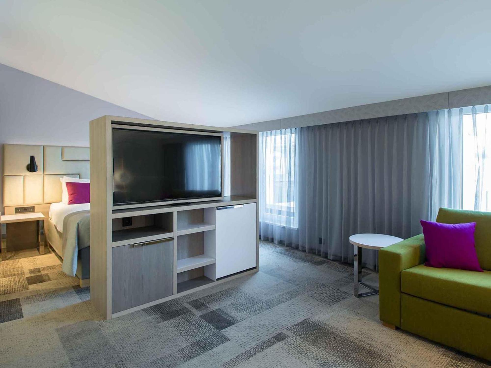 Junior Suite One Double Bed Sofa