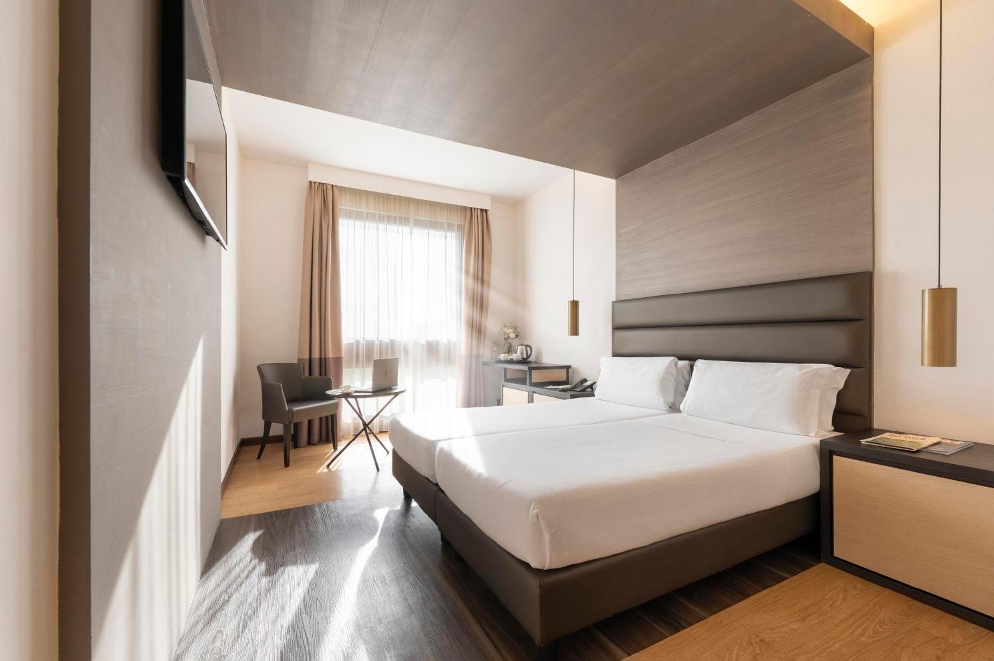 Classic Double or Twin Room