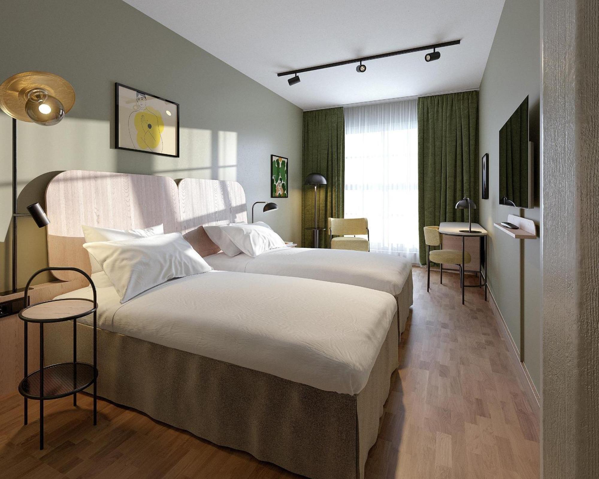 Standard King Room