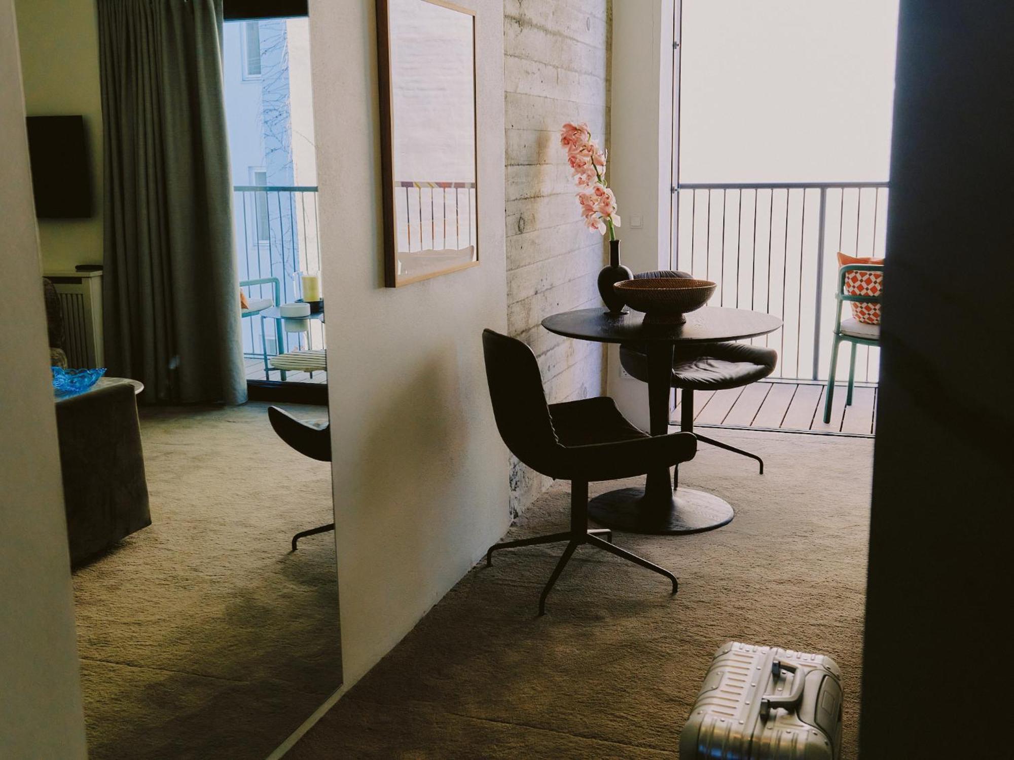 Deluxe Suite