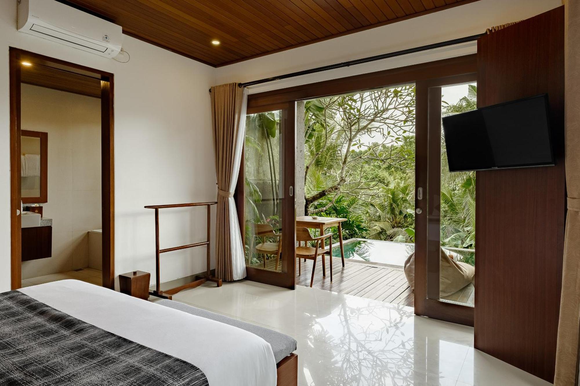 Two Bedroom Pool Villa Valley View