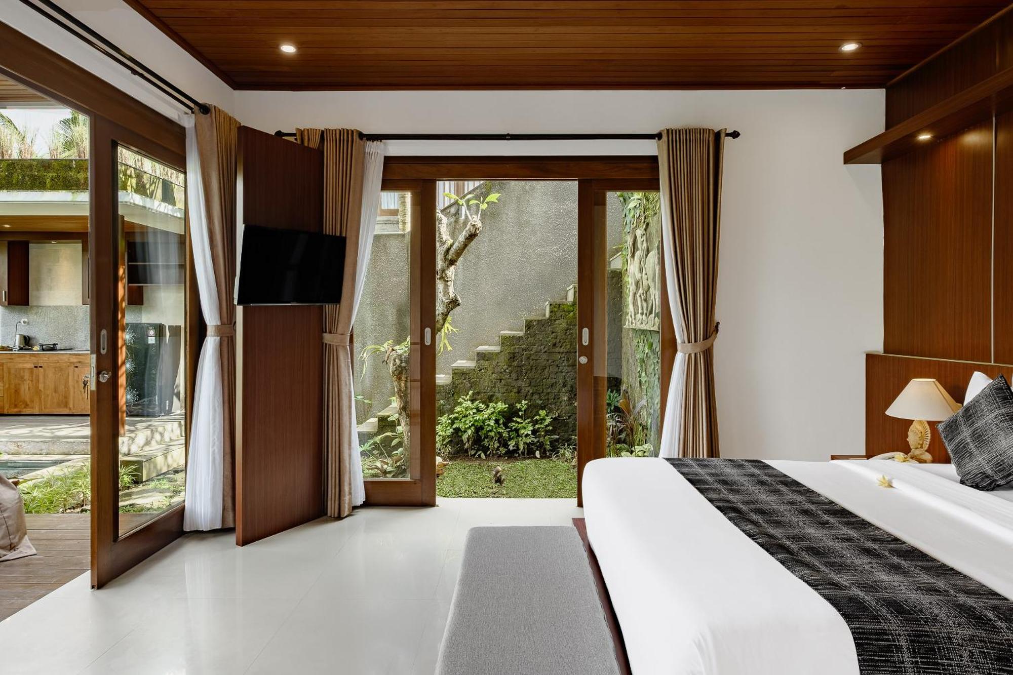 Two Bedroom Pool Villa Valley View