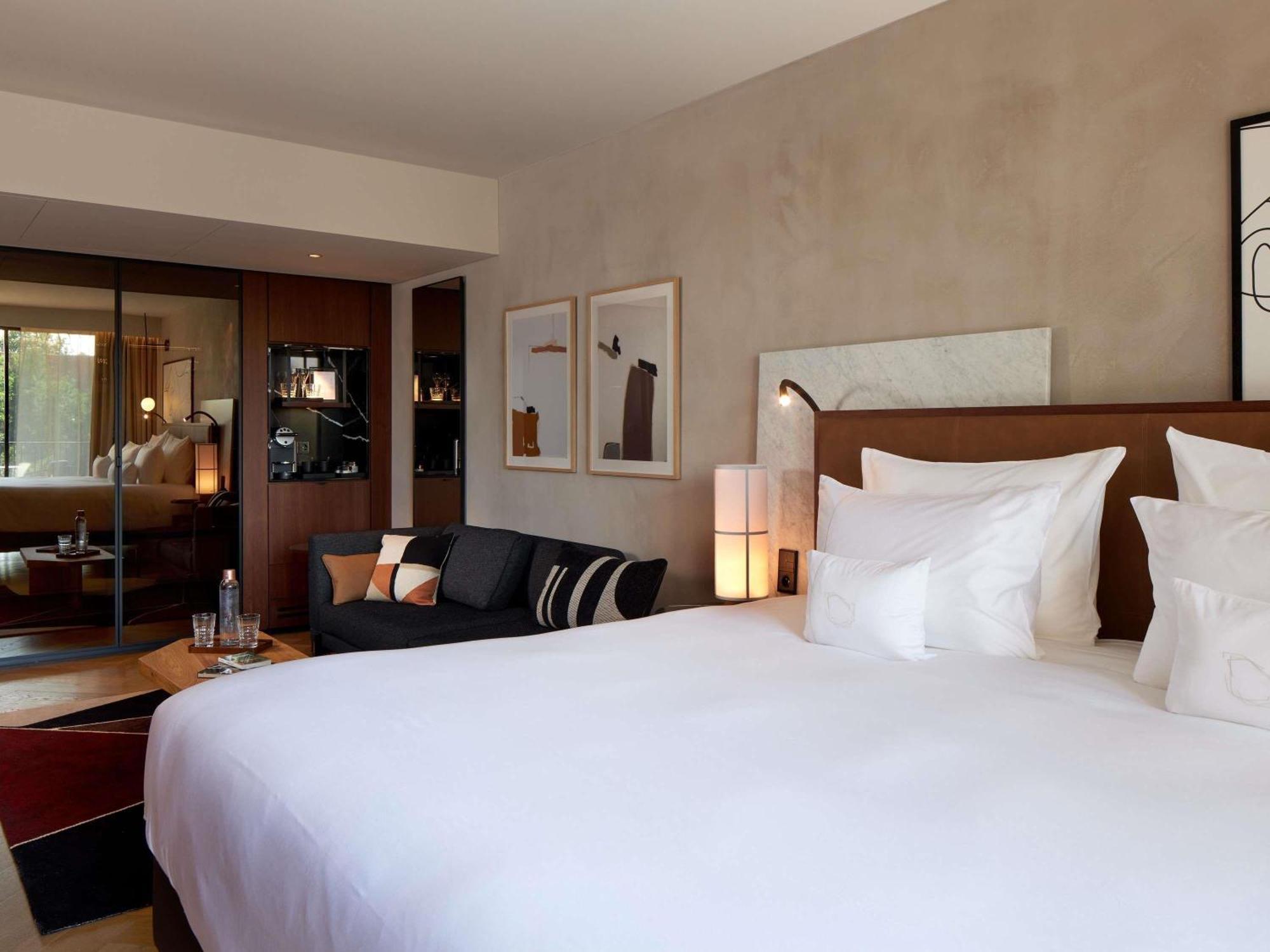 Deluxe King Room Balcony
