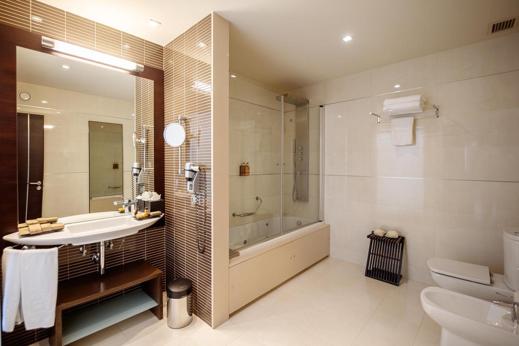 Suite Hot Tub