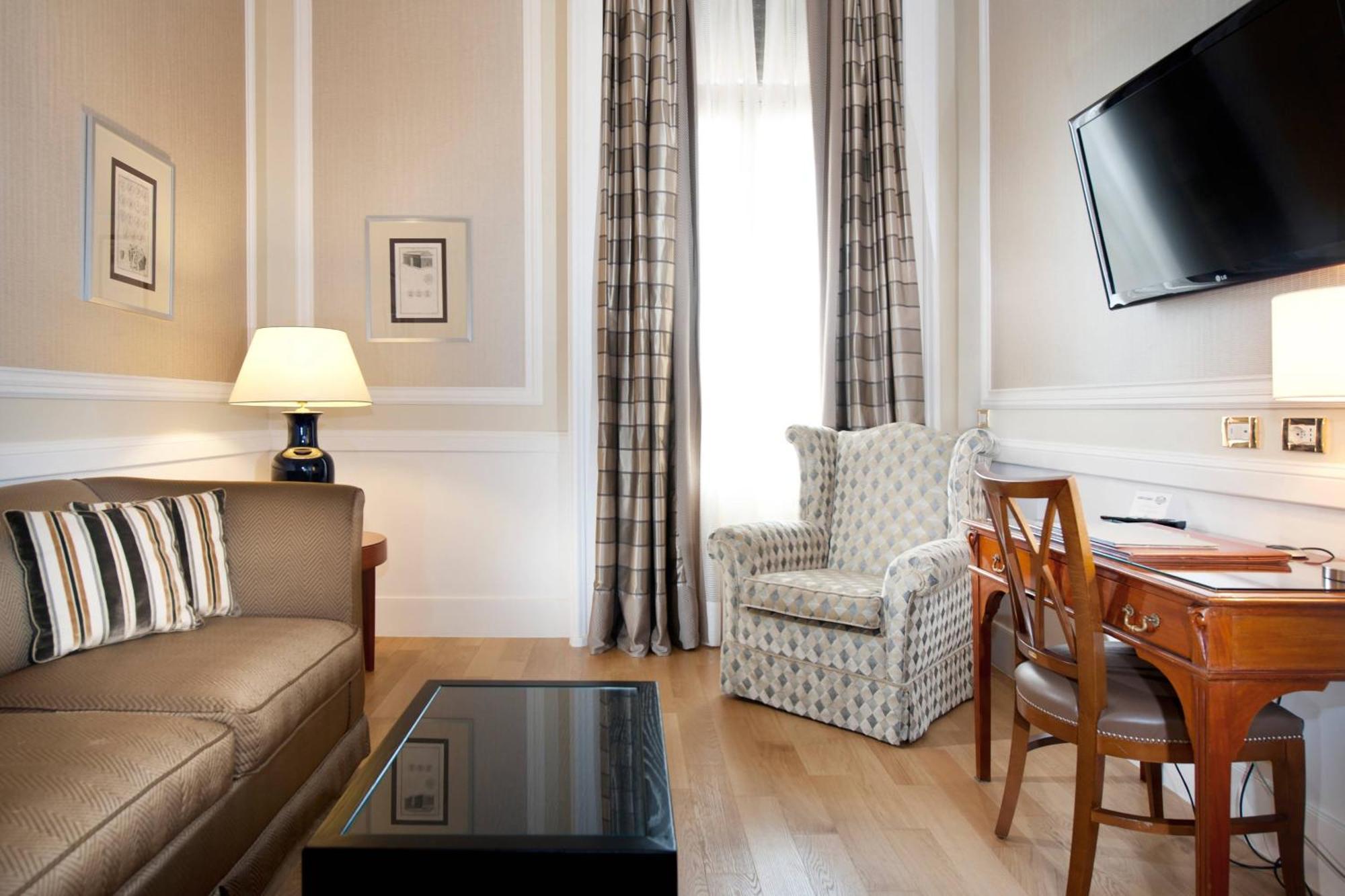 Suite con 1 Camera da Letto, 1 Letto King-Size e Divano-Letto