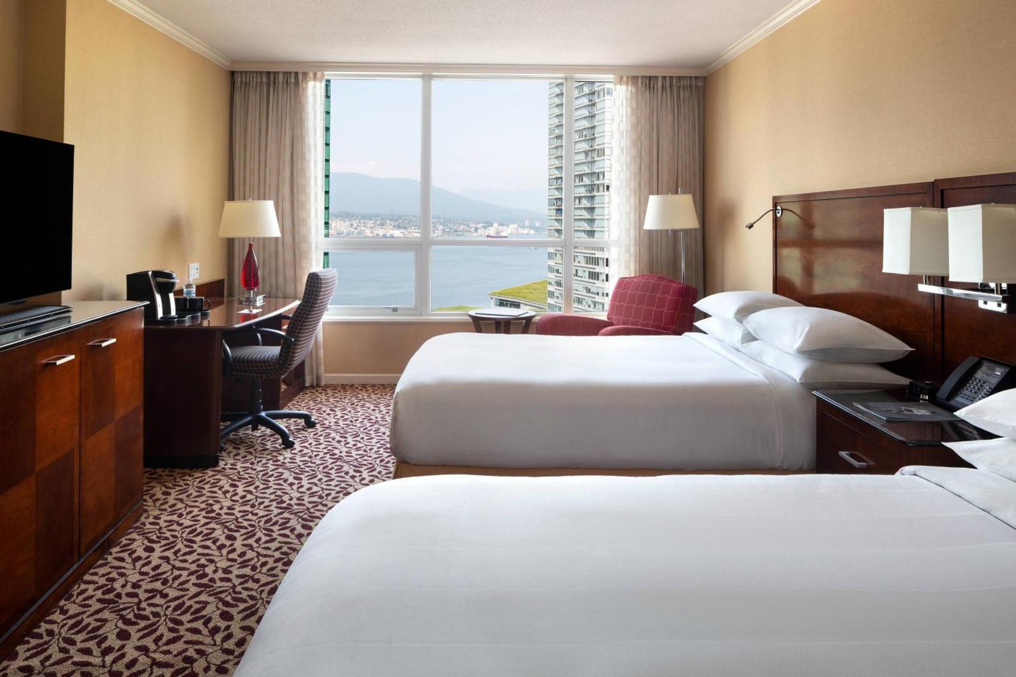 Concierge Level Double Room Two Double Beds City View High Floor