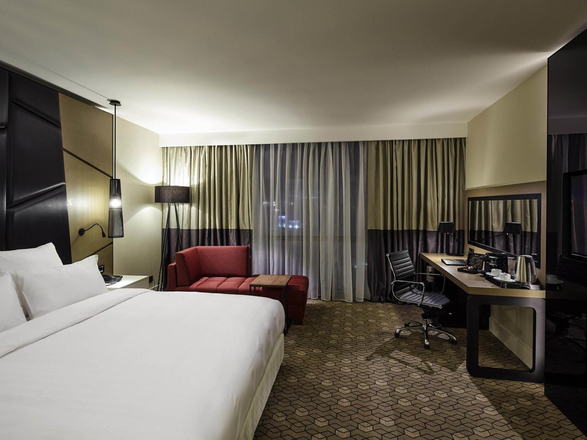 Suite Deluxe con Letto King-Size e Accesso Lounge