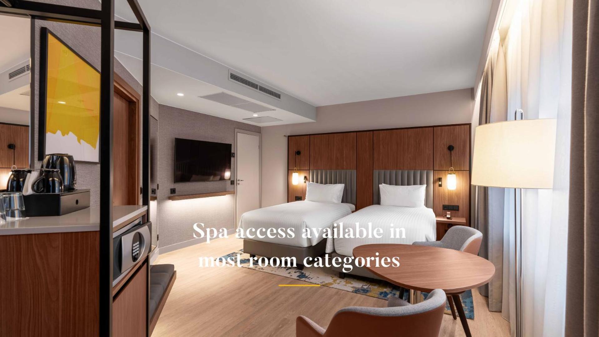 Standard Twin Room Spa Access