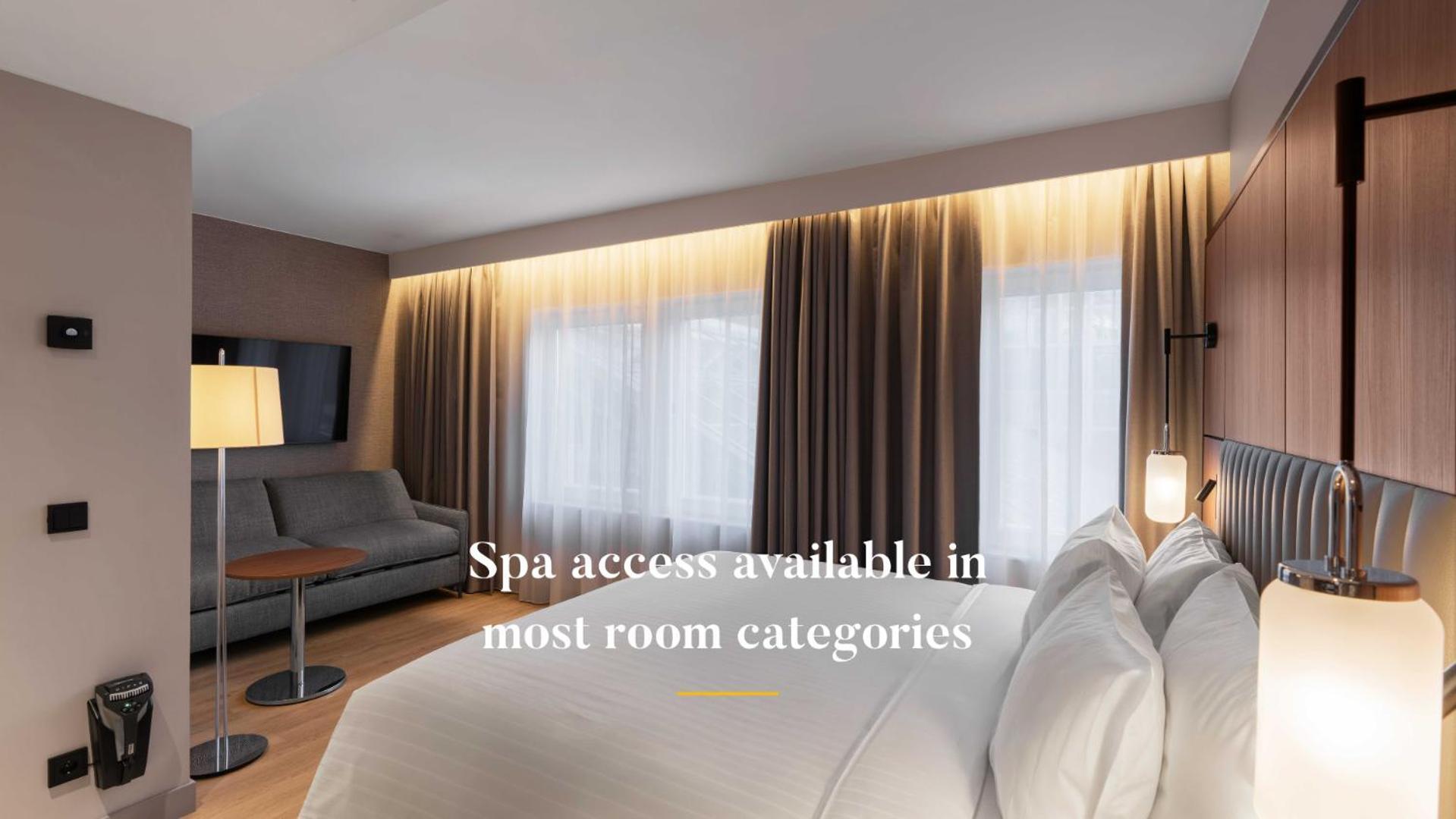 Cosy Queen Room Spa Access Accessible