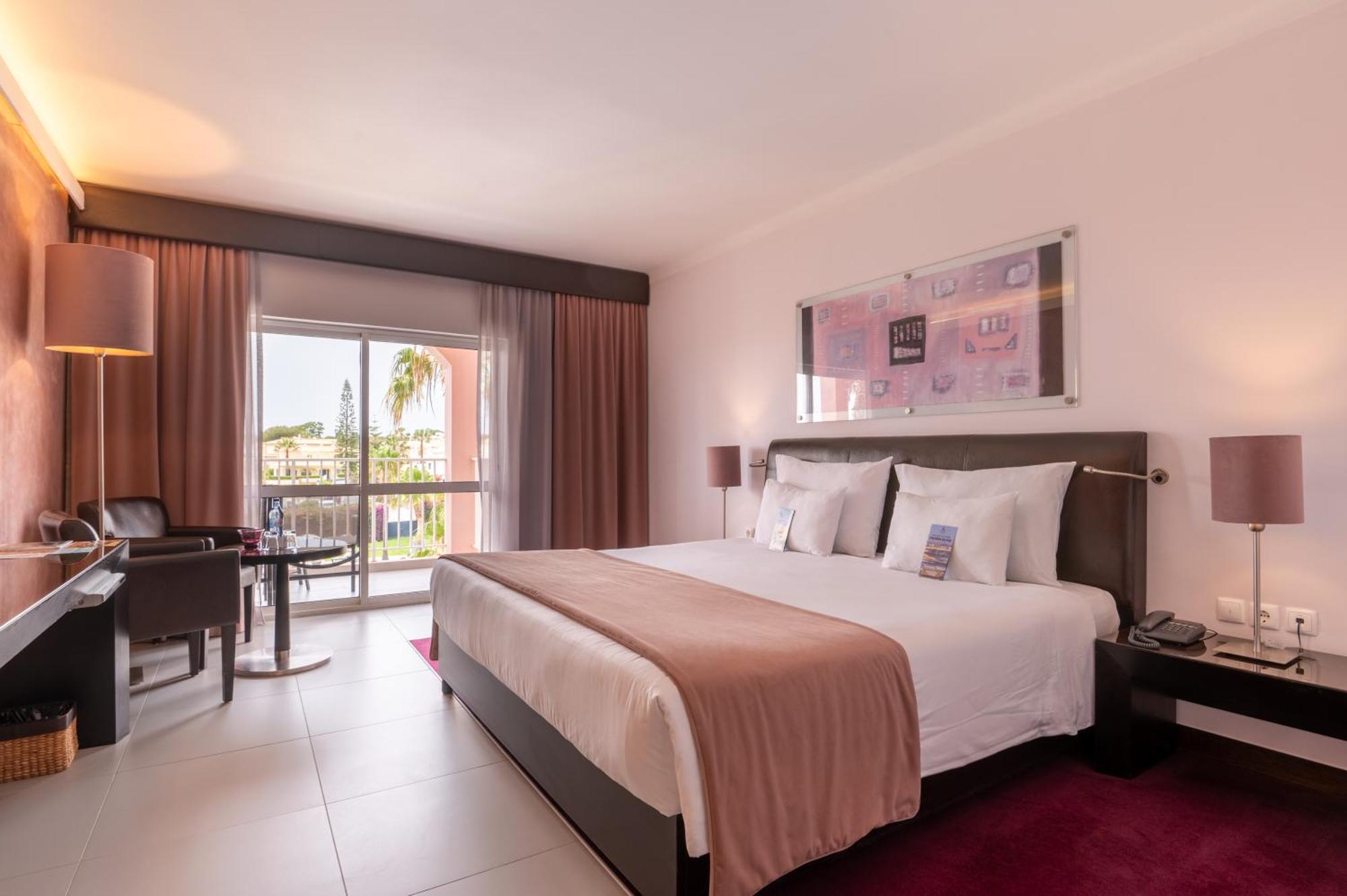 Double or Twin Room Pool View
