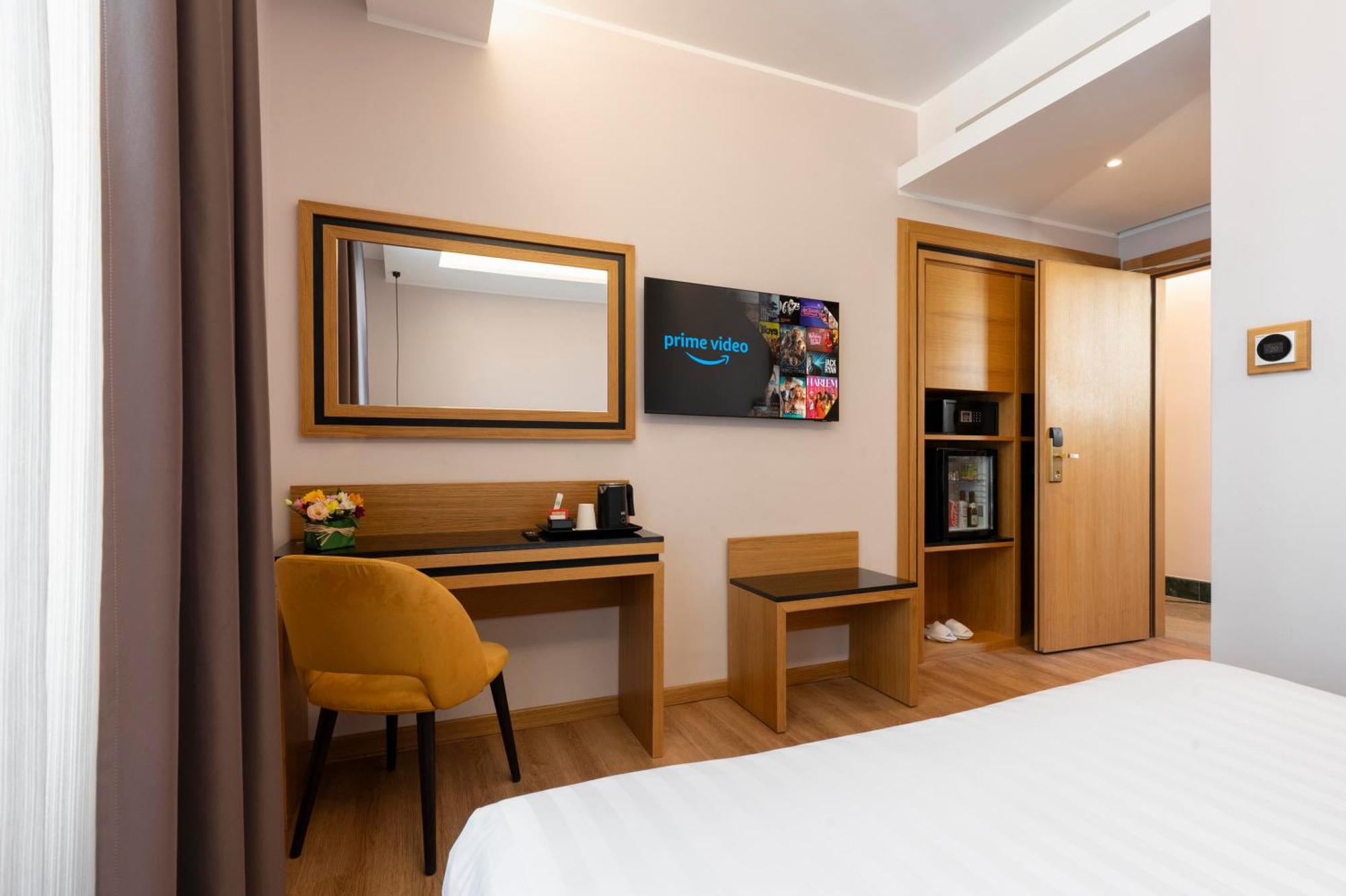 Small Double or Twin Room