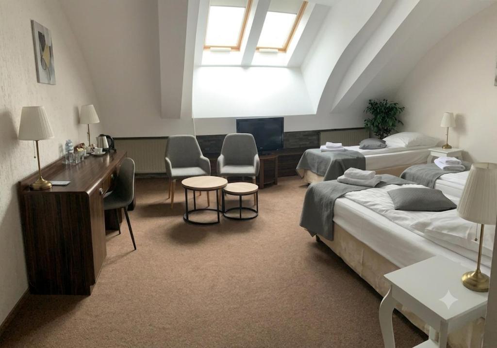 Deluxe Triple Room