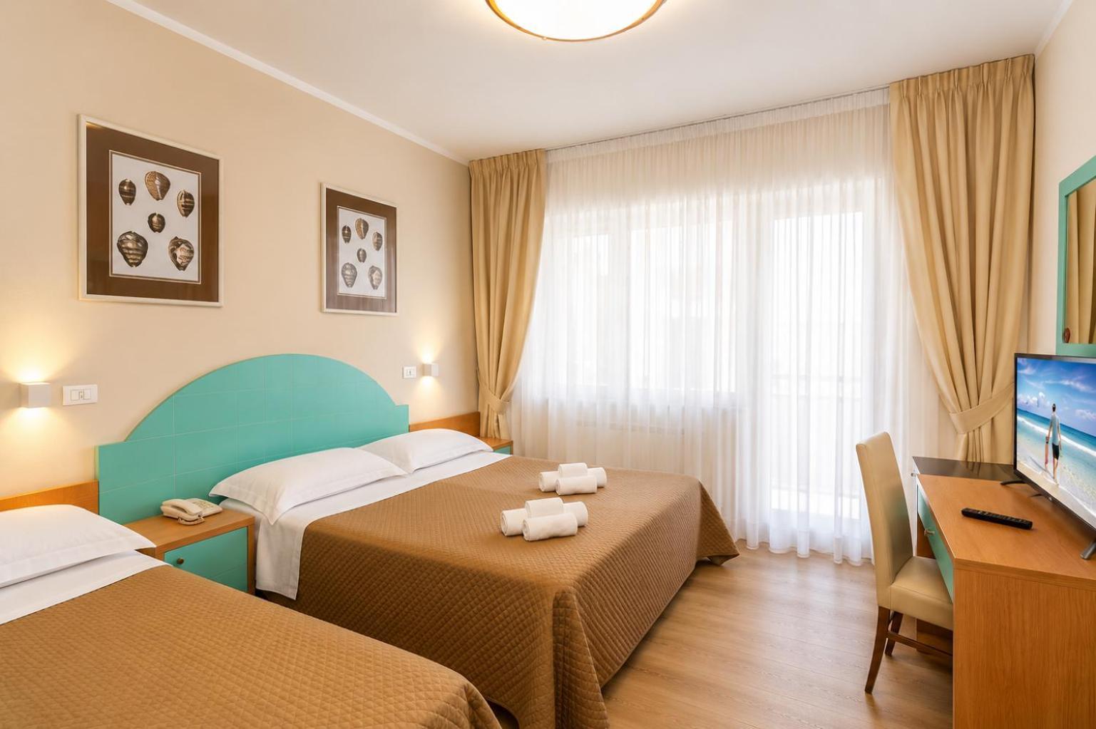 Triple Room Balcony