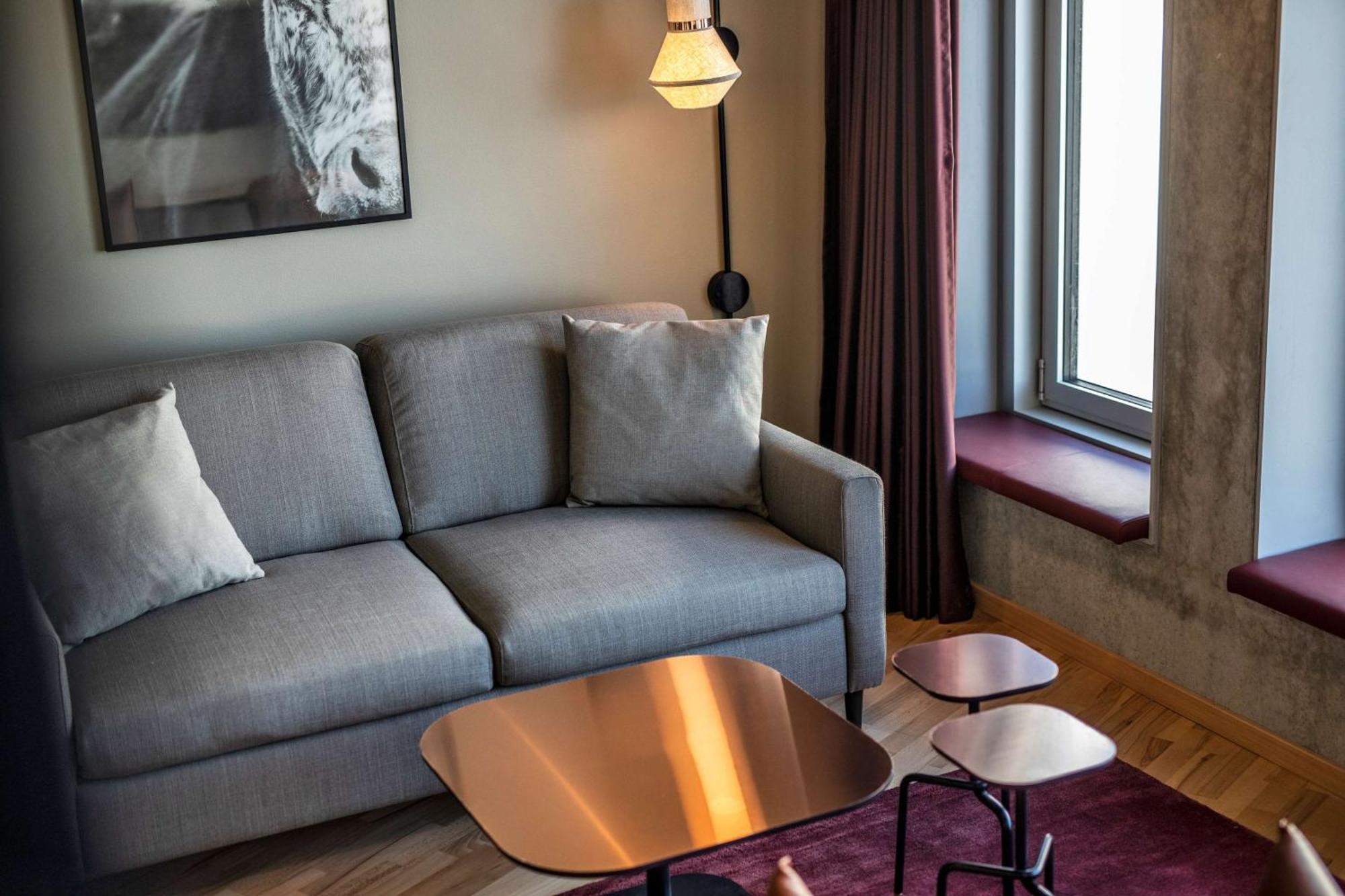 Superior King Room