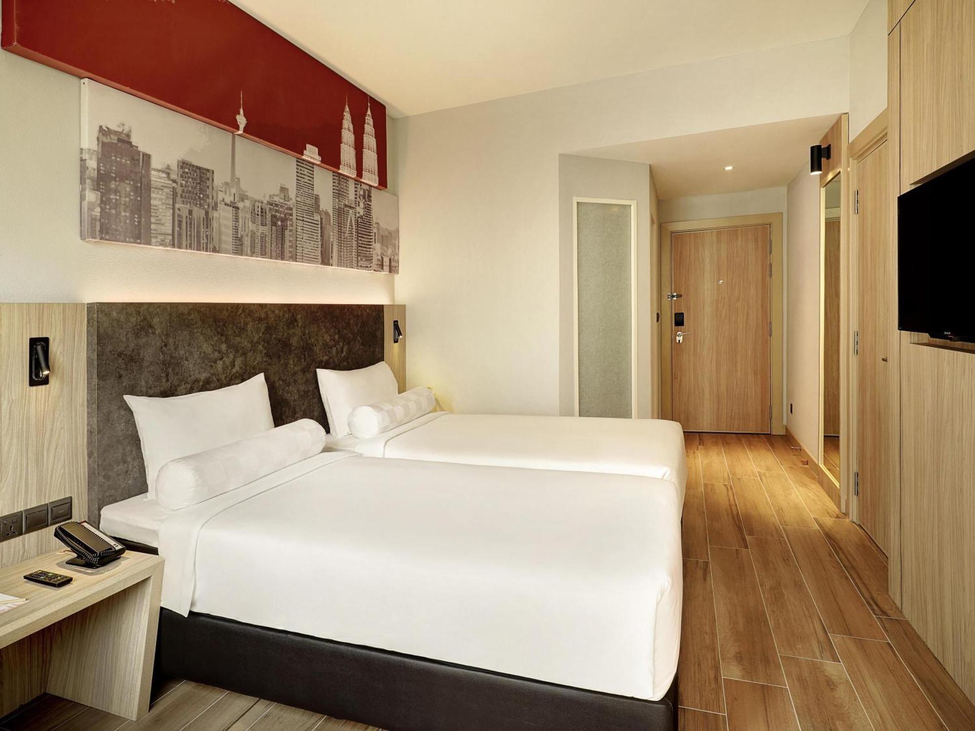 Standard Twin Room High Floor