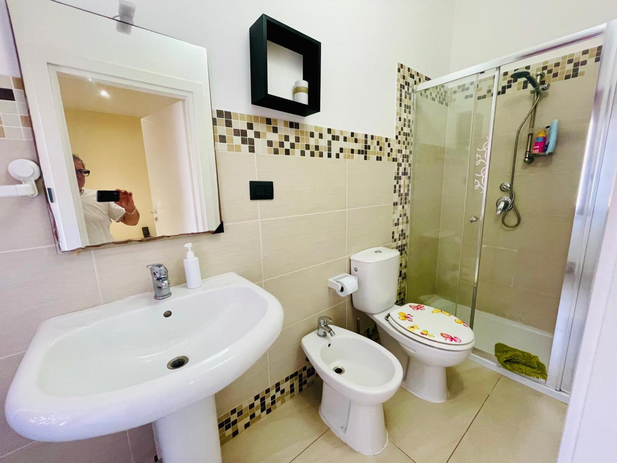 Triple Room Private Bathroom