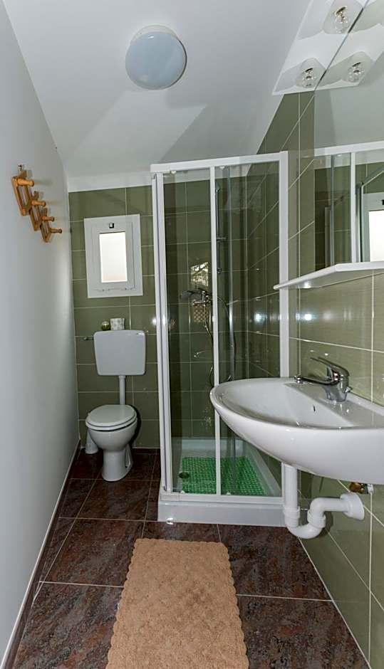 Bungalow (2 Adulti)
