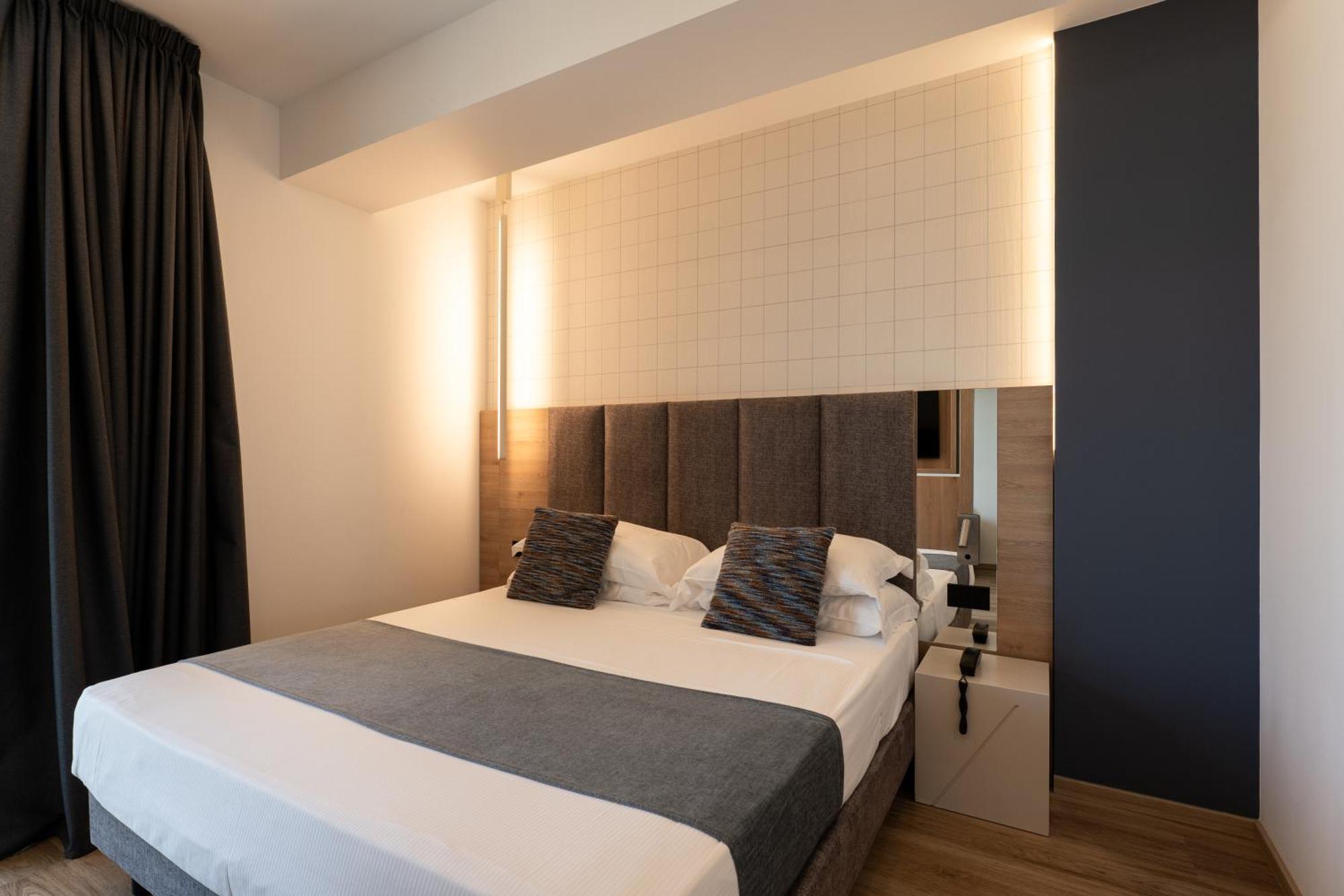 Executive Double Room Balcony Sea Front