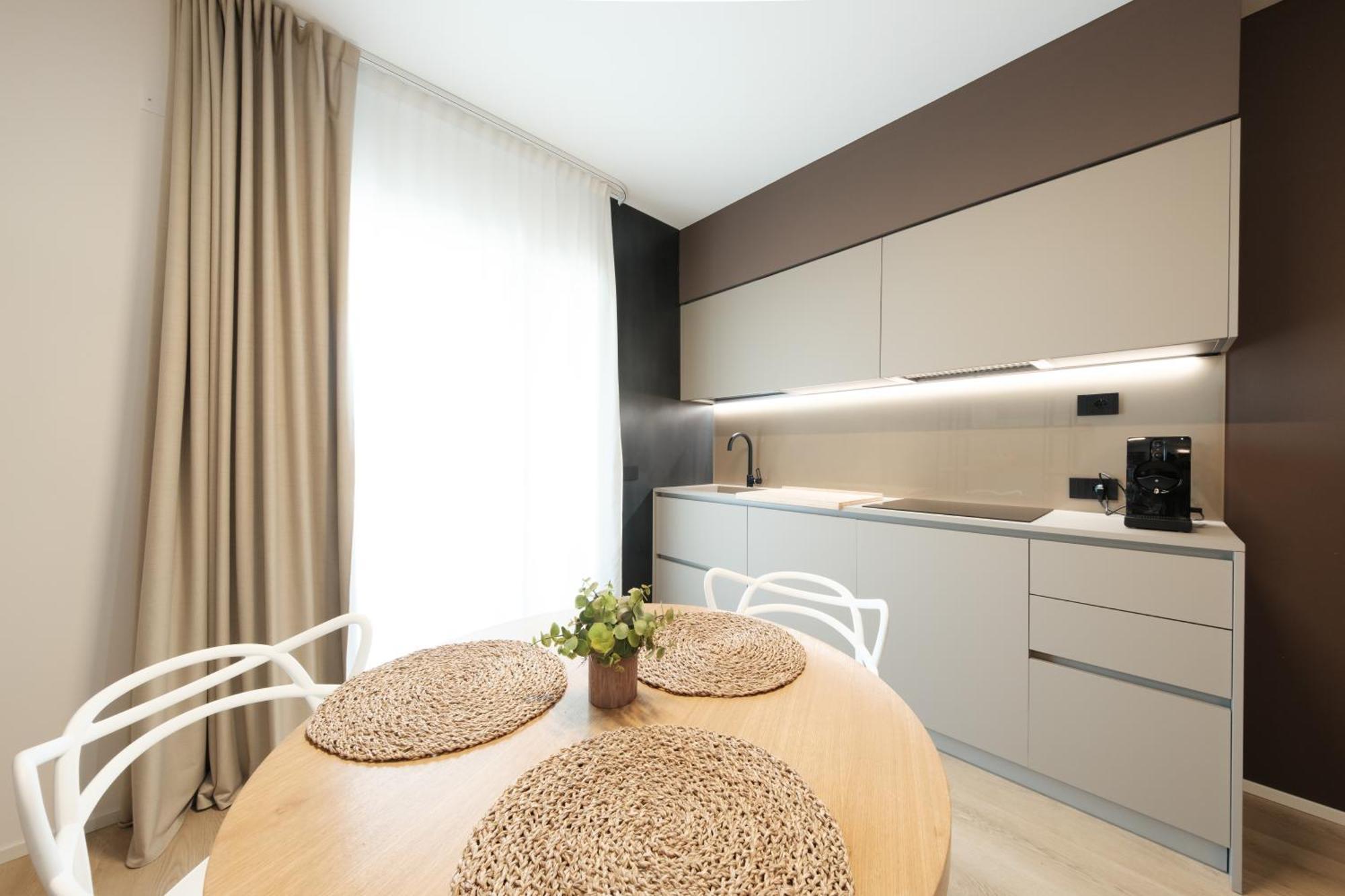 Superior One-Bedroom Apartment Terrace