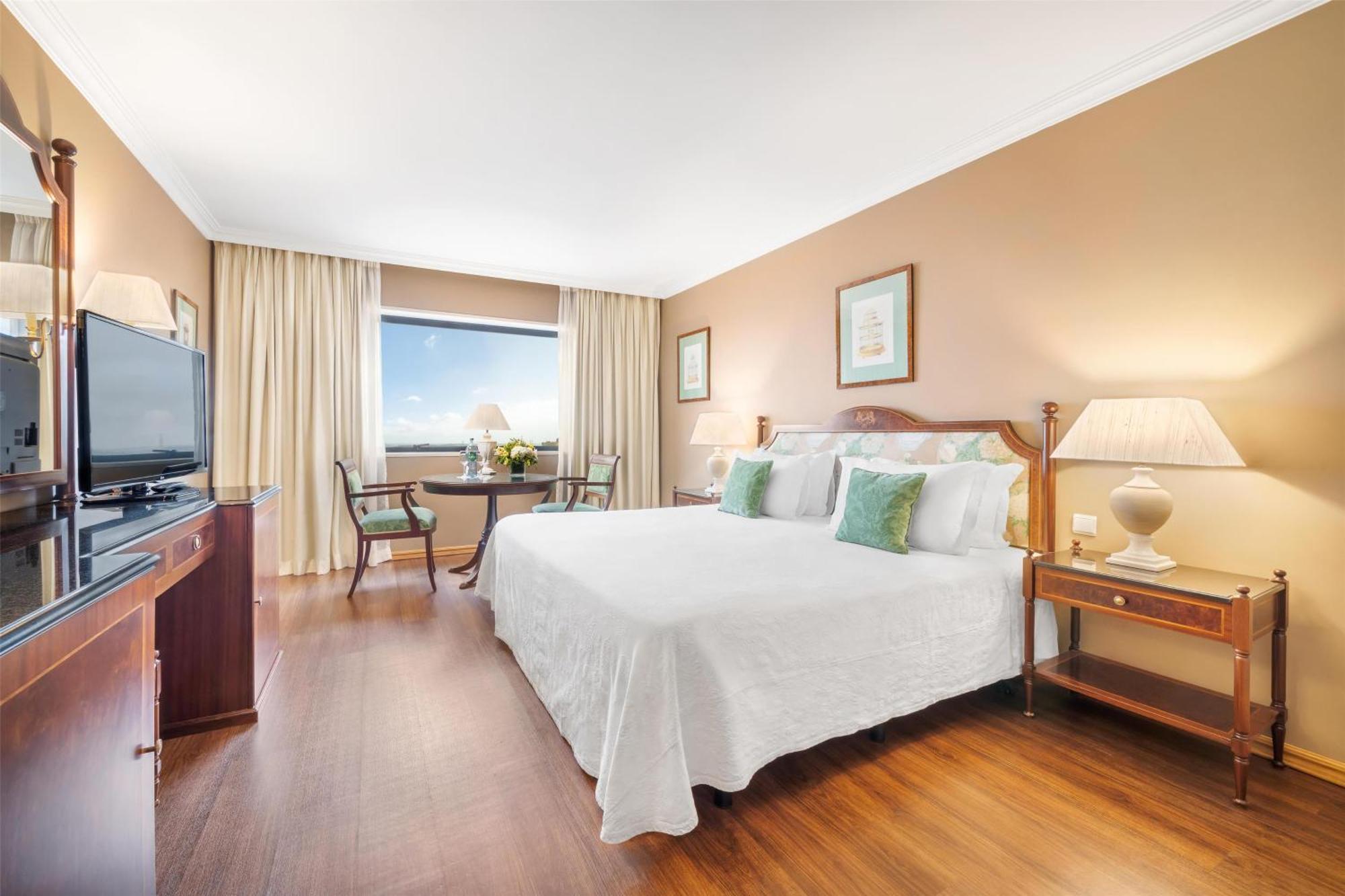 Premium Suite River View
