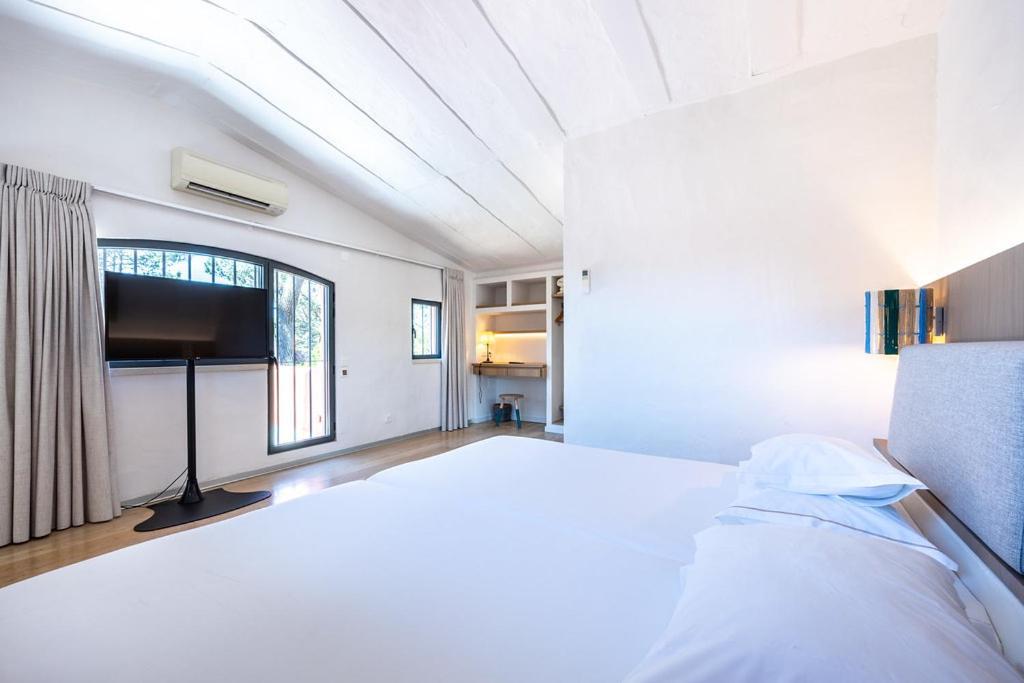 Two-Bedroom Golf Villa