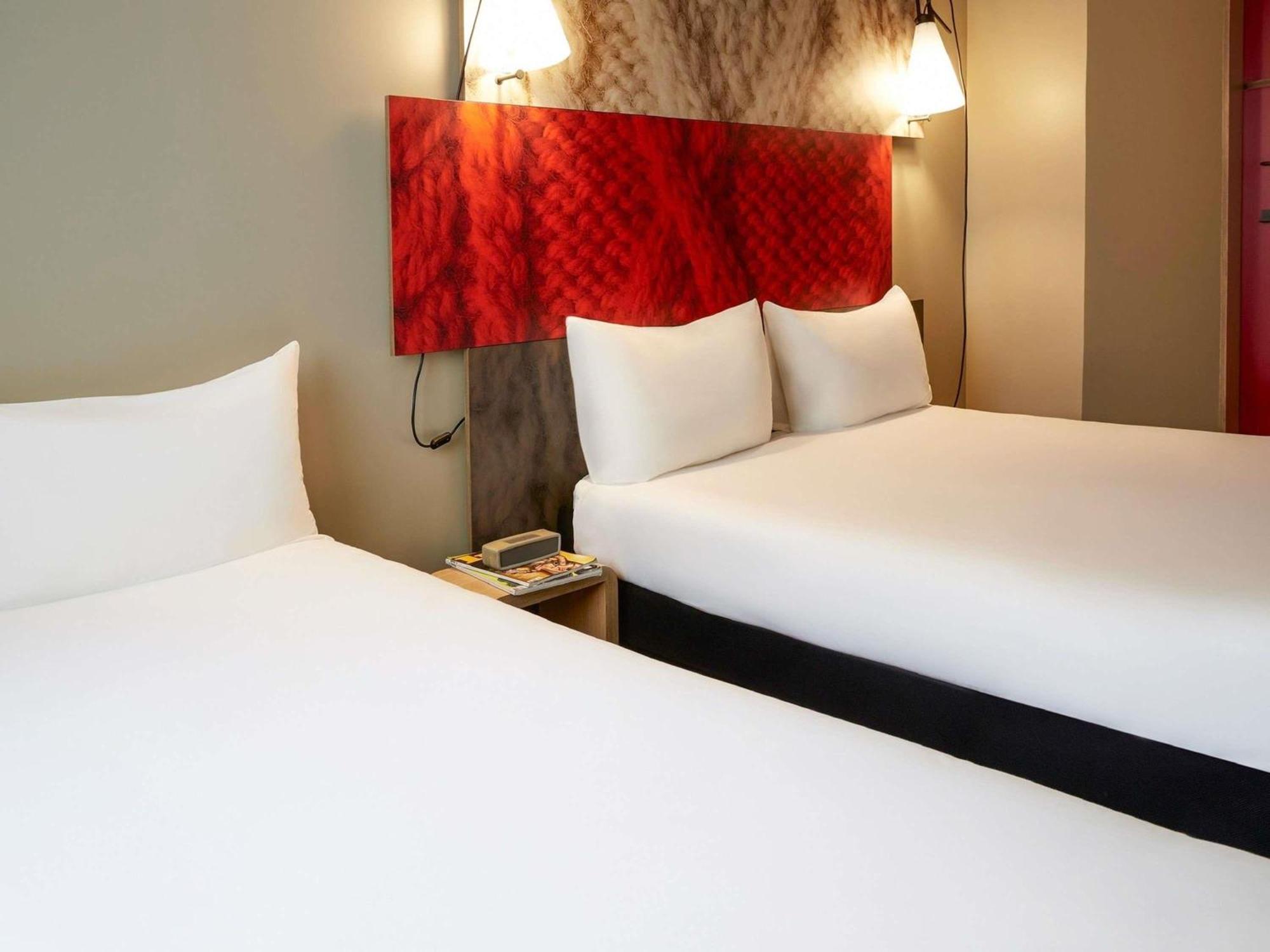 Standard Double Room Sofa