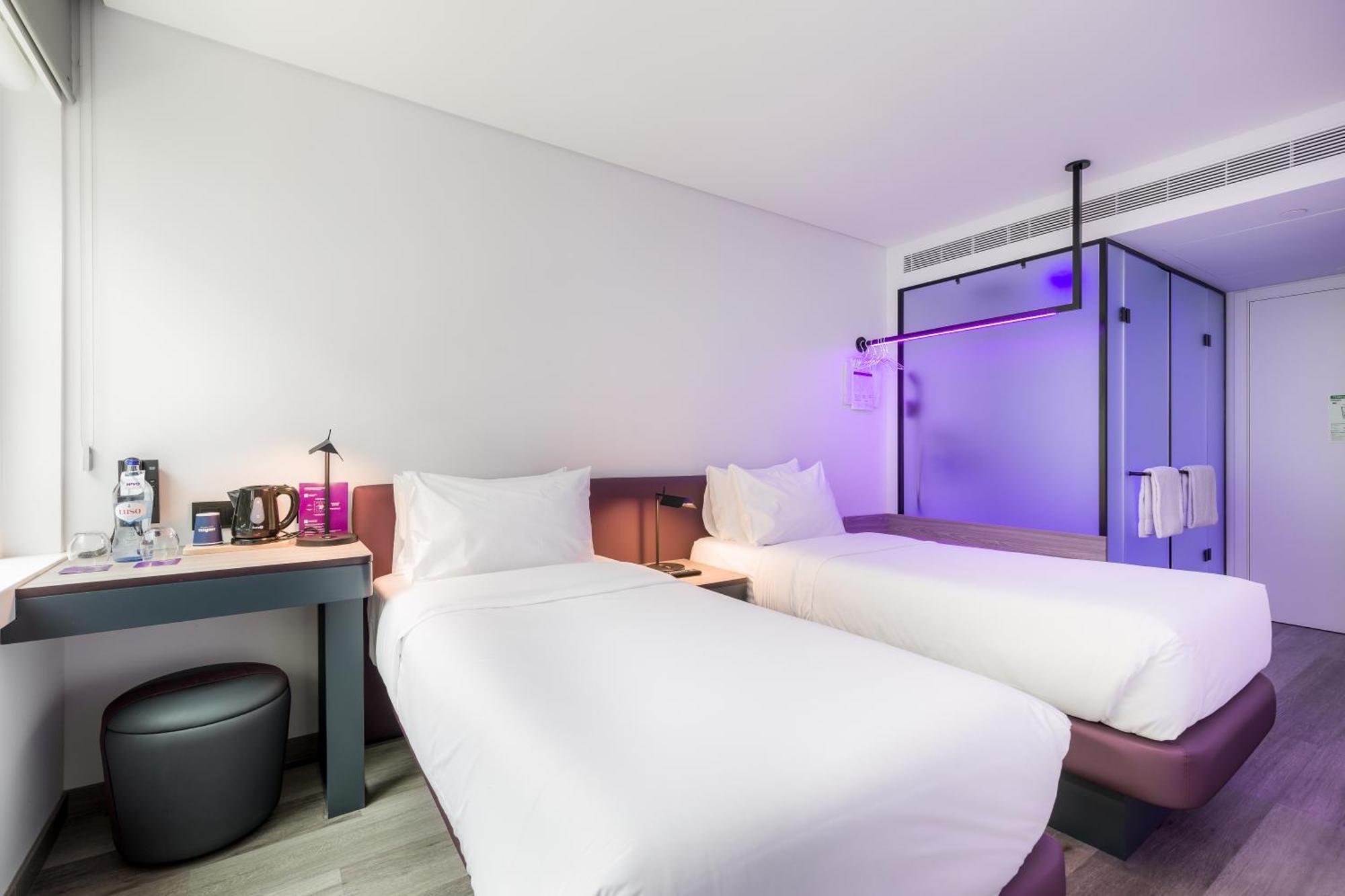 Premium Twin Room