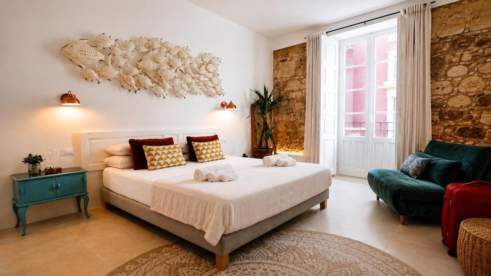 Deluxe Queen Room