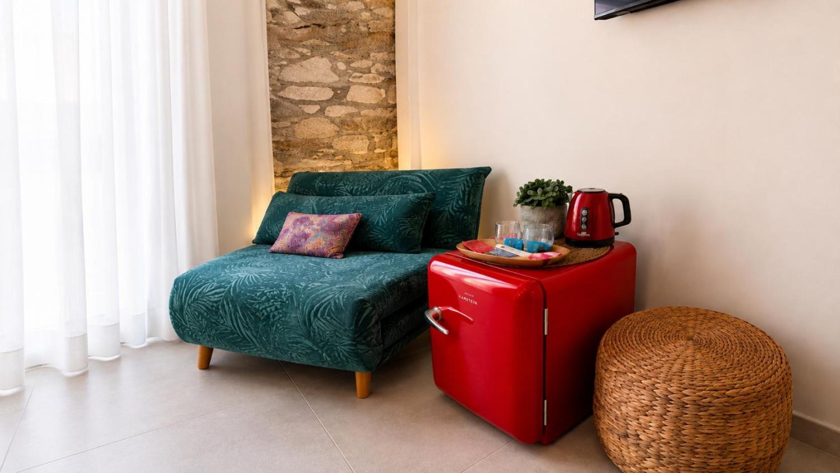 Deluxe Queen Room
