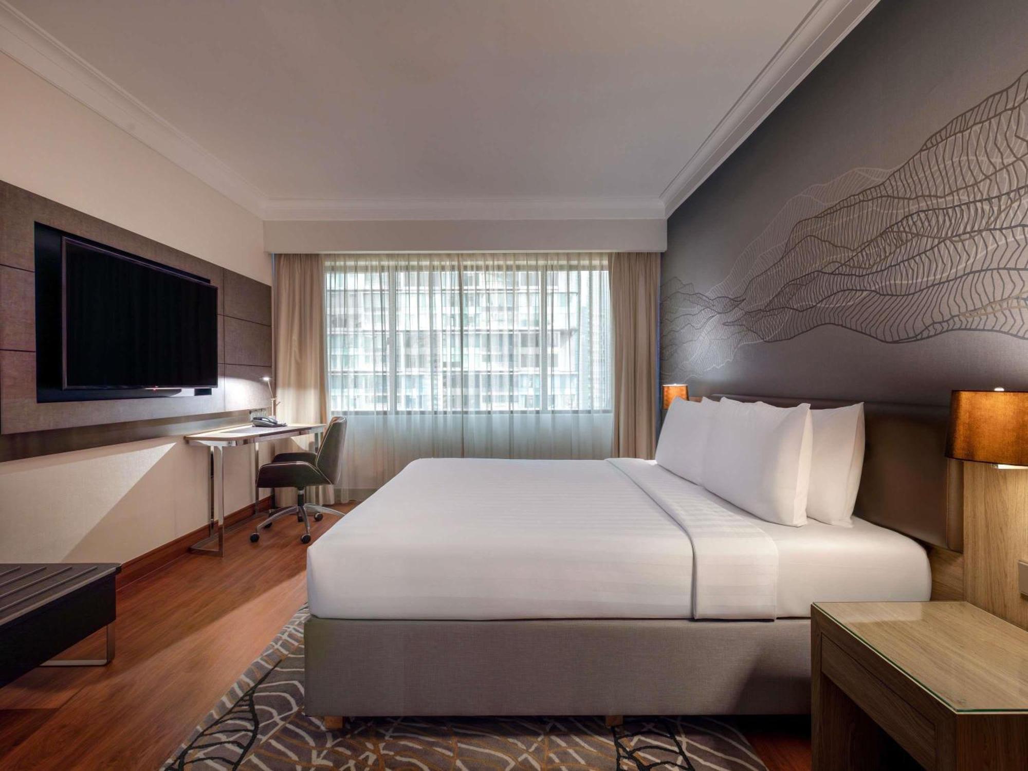 Junior King Suite