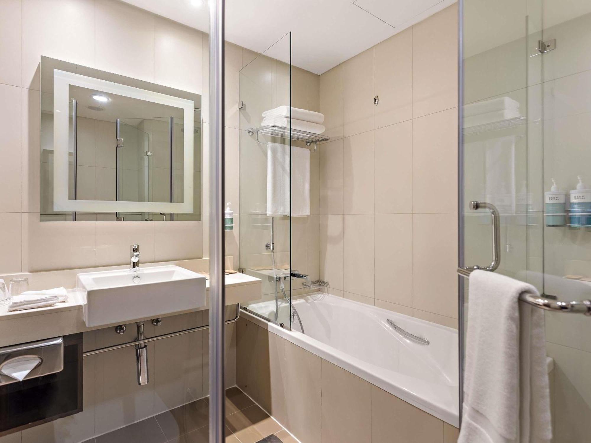 Apartment Double Single DoubleExtrabed